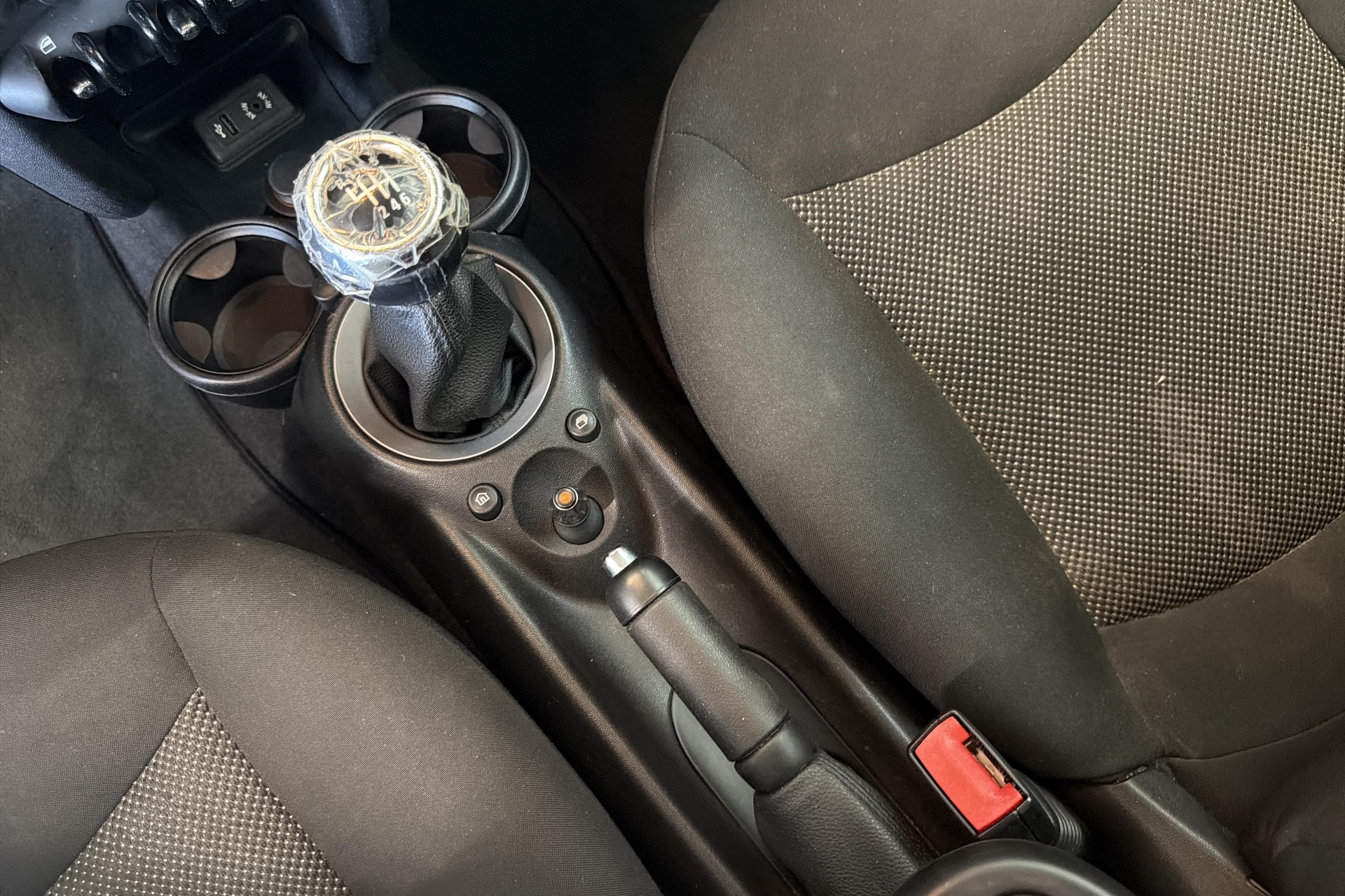 MINI One-image-14