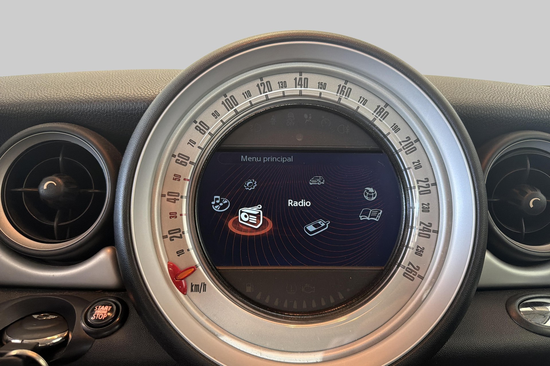 MINI One-image-11