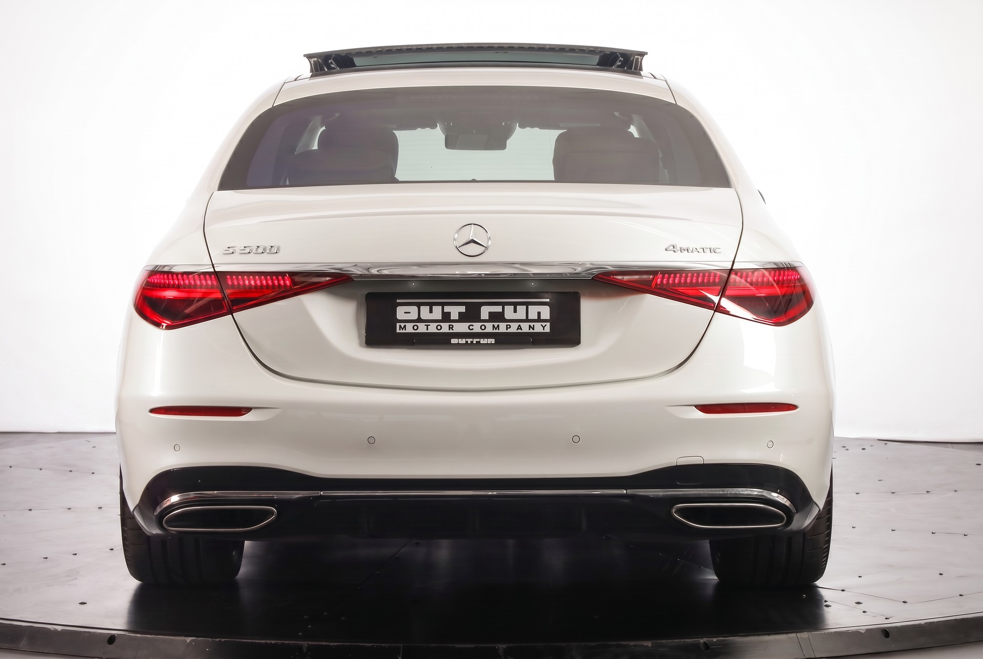 MERCEDES-BENZ S 500 L 4Matic AMG Line 9G-Tronic-showroom-element-3