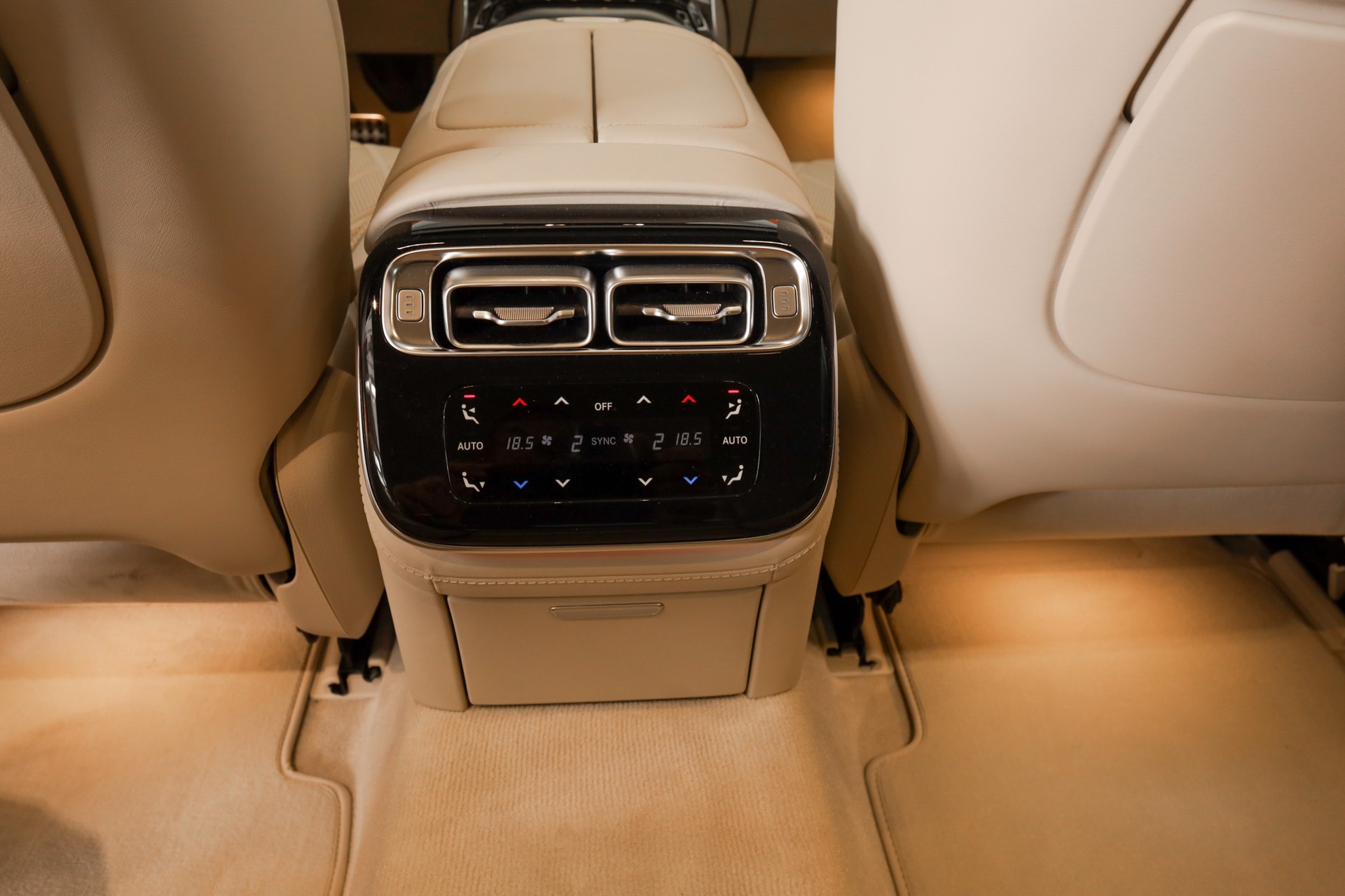 MERCEDES-BENZ S 500 L 4Matic AMG Line 9G-Tronic-image-19