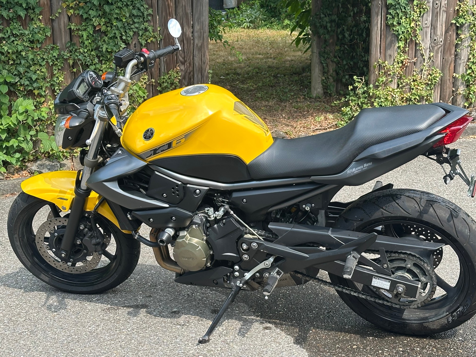 YAMAHA XJ 6 N ABS-image-0