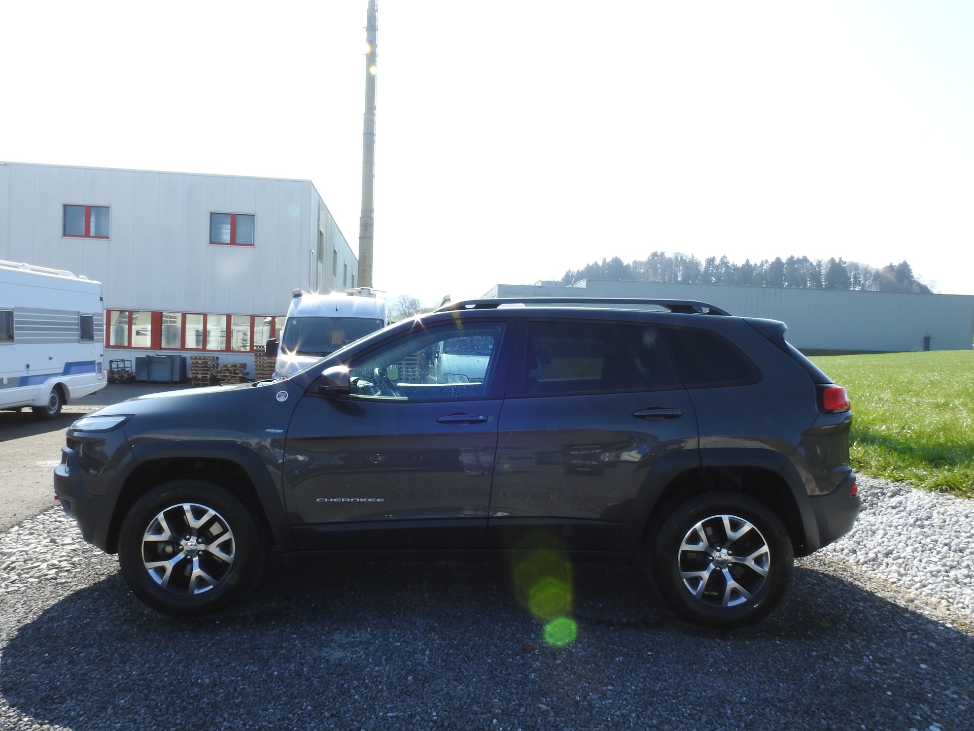 JEEP Cherokee 2.4 Trailhawk AWD 9ATX-showroom-element-2