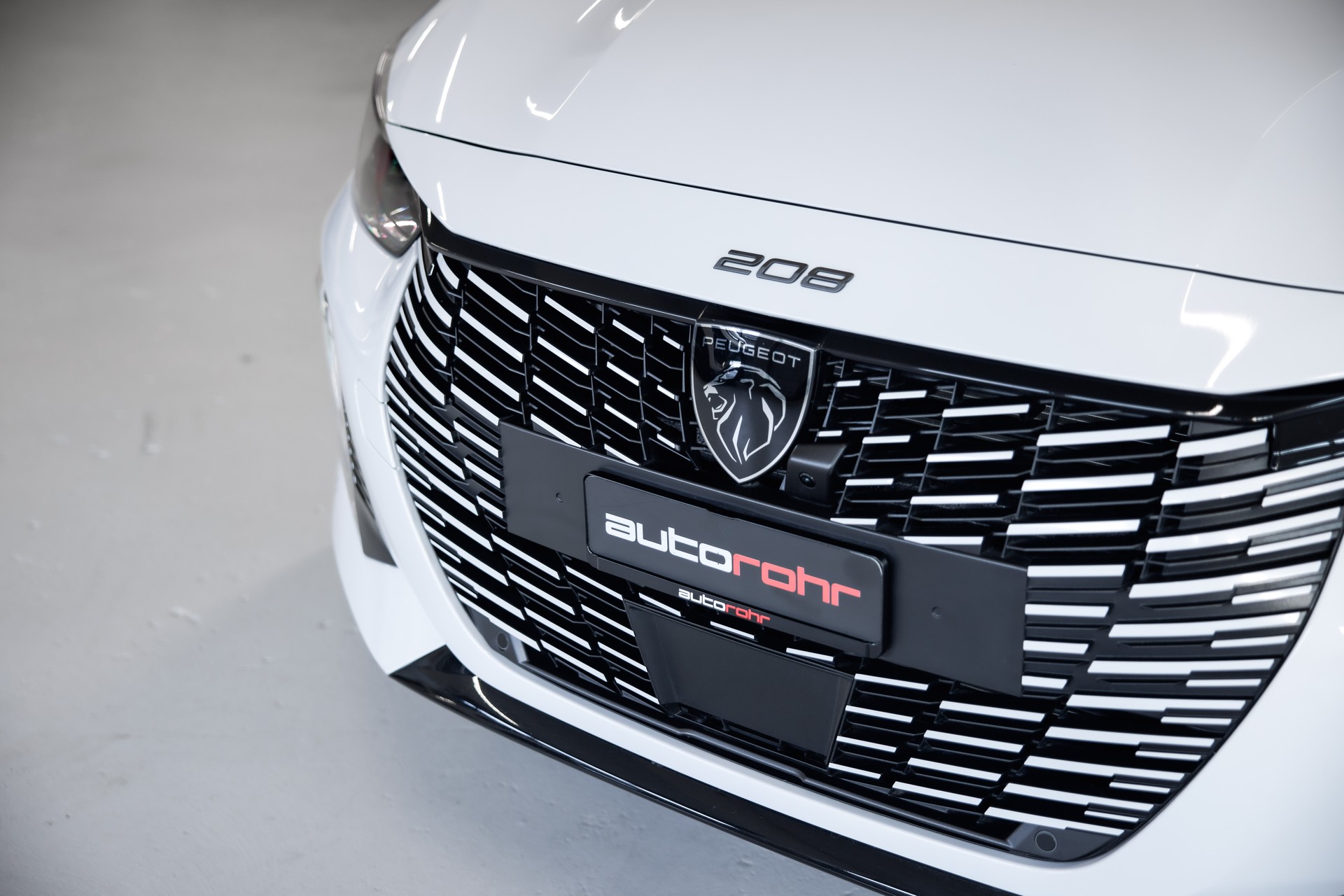 PEUGEOT 208 1.2 MHEV 110 GT-image-9