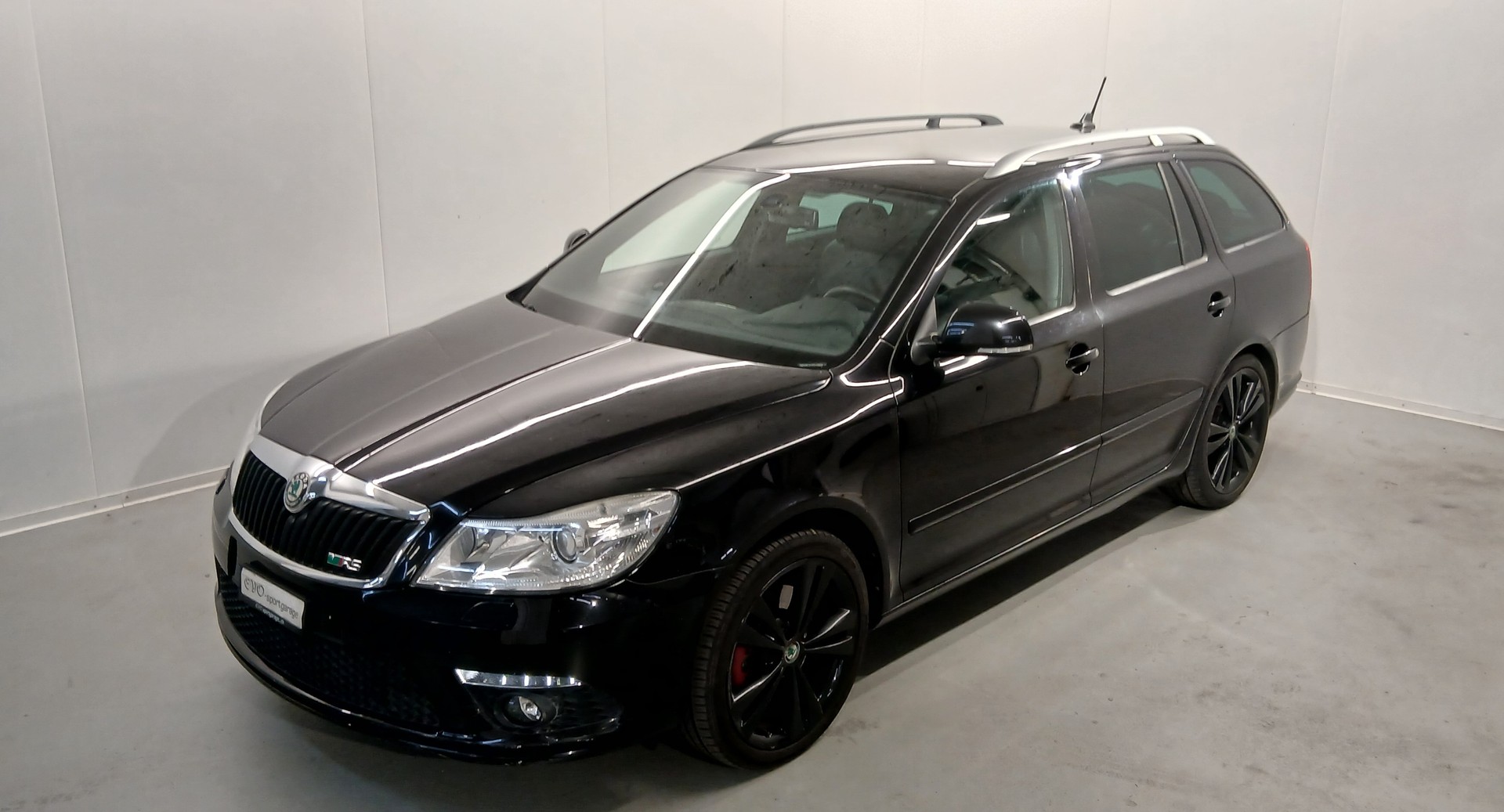 SKODA Octavia Combi 2.0 TDI RS DSG-showroom-element-1