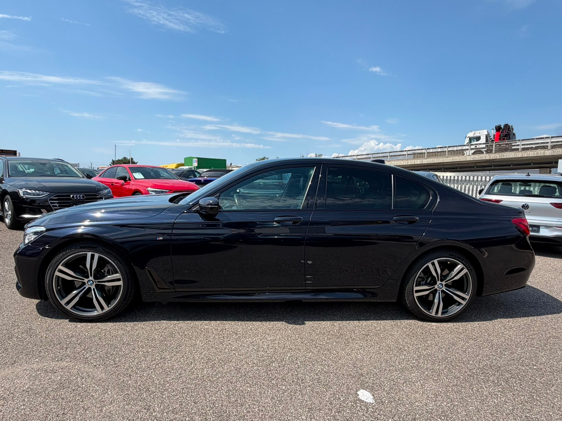 BMW 730d xDrive M-PACK Steptronic-showroom-element-2