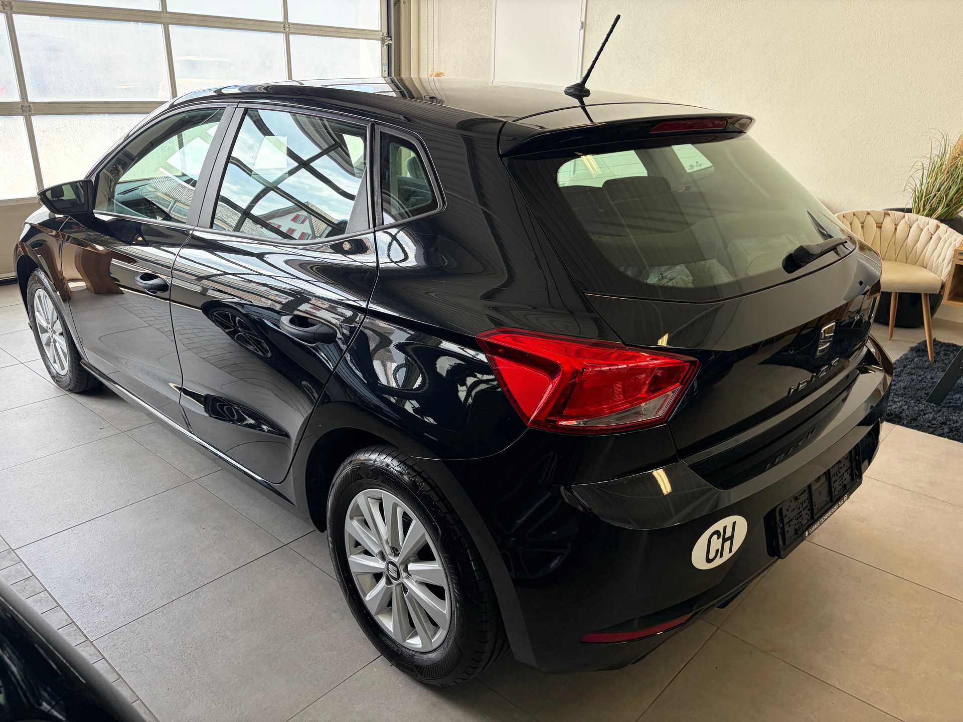 SEAT Ibiza 1.0 EcoTSI Style-image-2