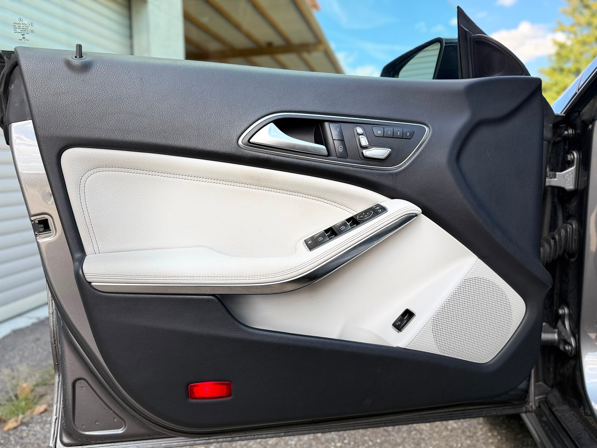 MERCEDES-BENZ CLA 250 Urban 4m Shooting Brake-image-7