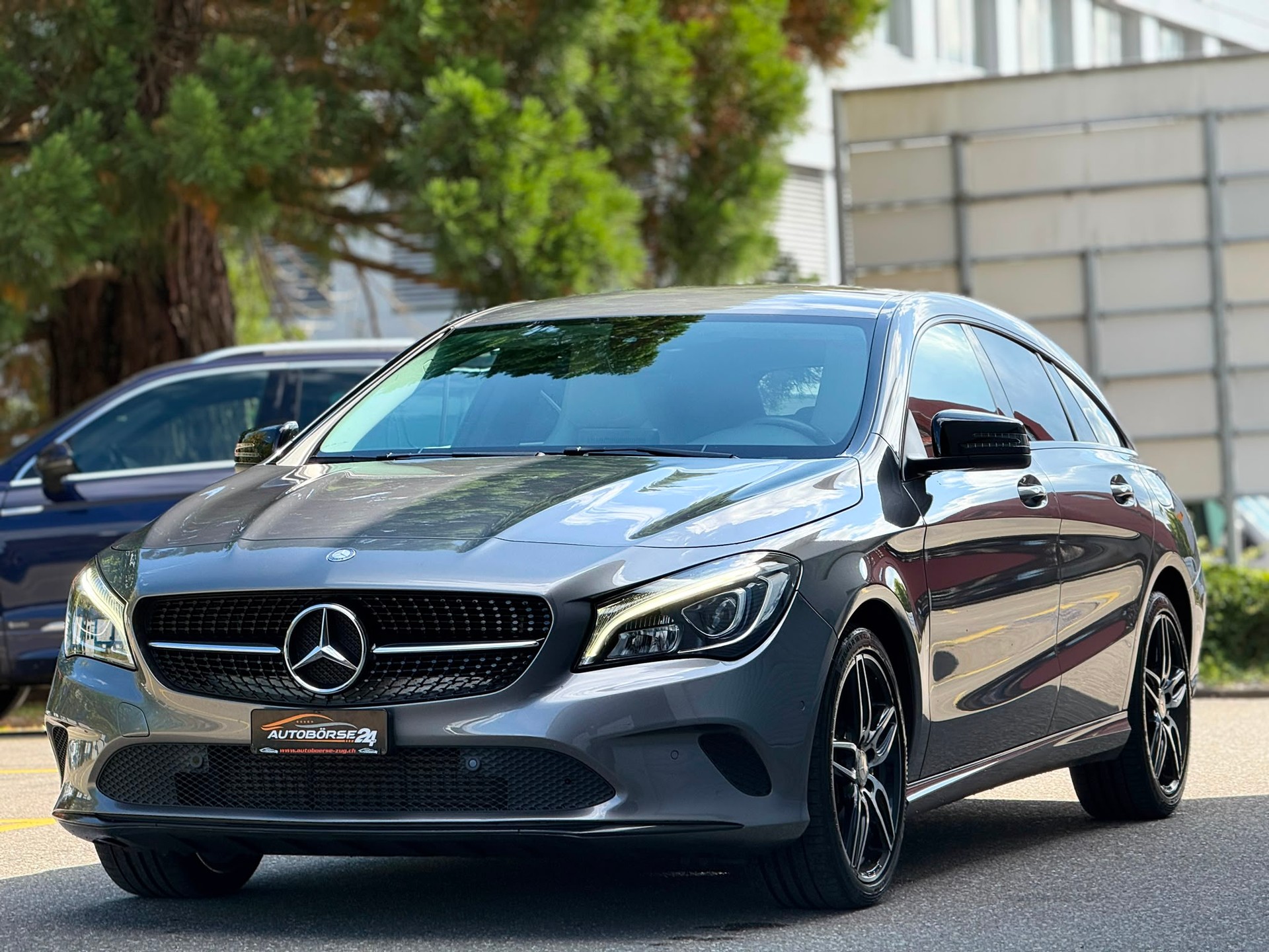 MERCEDES-BENZ CLA 250 Urban 4m Shooting Brake