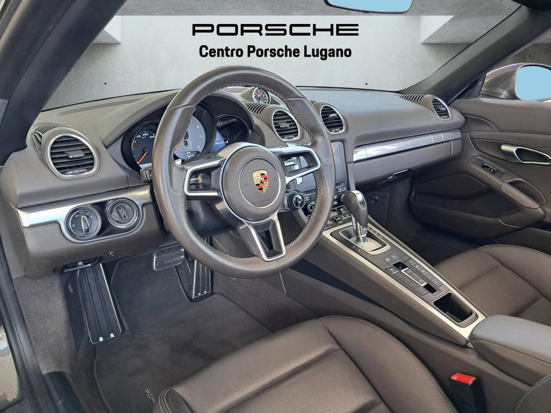 PORSCHE 718 Boxster S-image-15