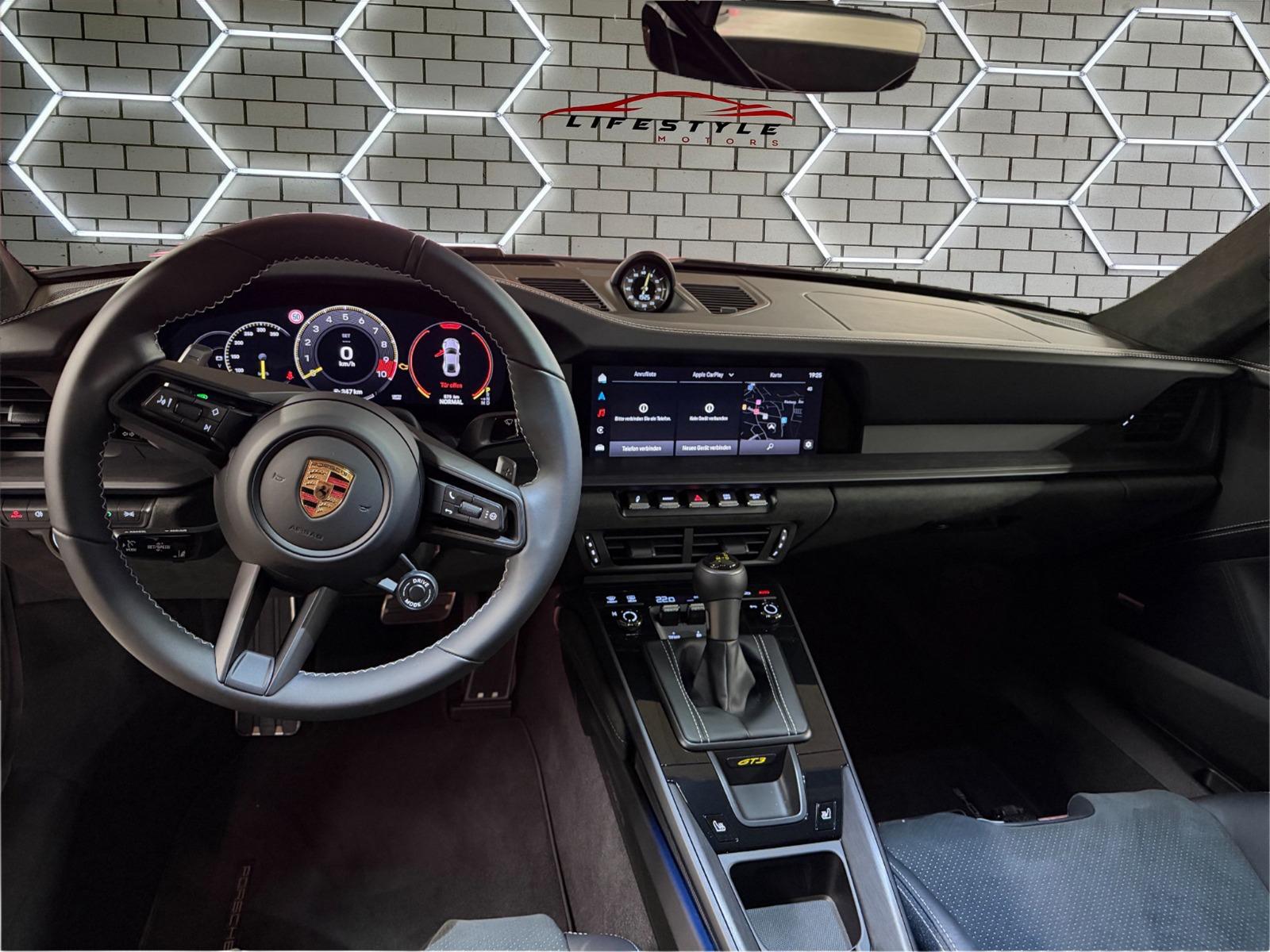 PORSCHE 911 Carrera GT3 PDK-image-3