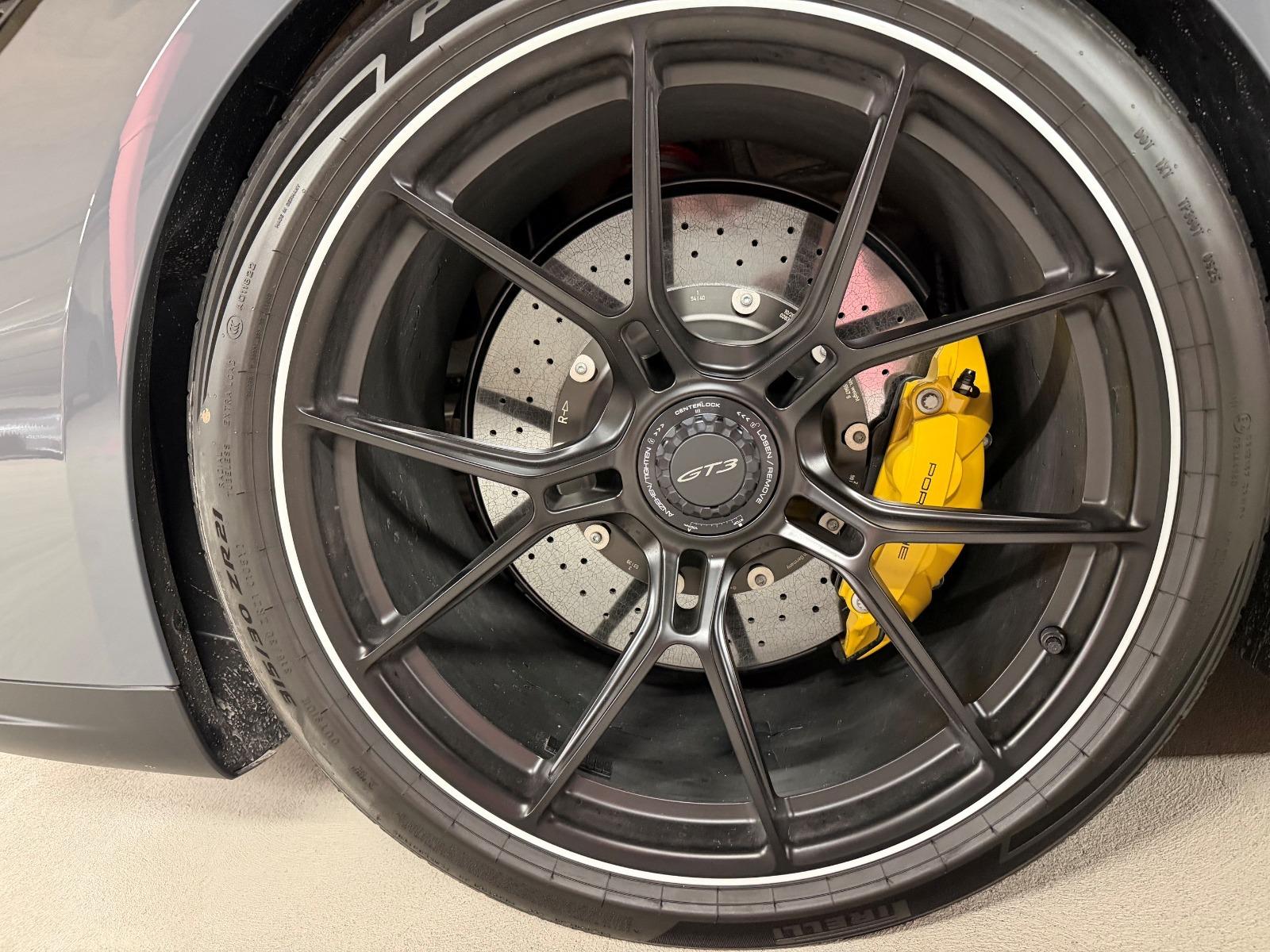 PORSCHE 911 Carrera GT3 PDK-image-5