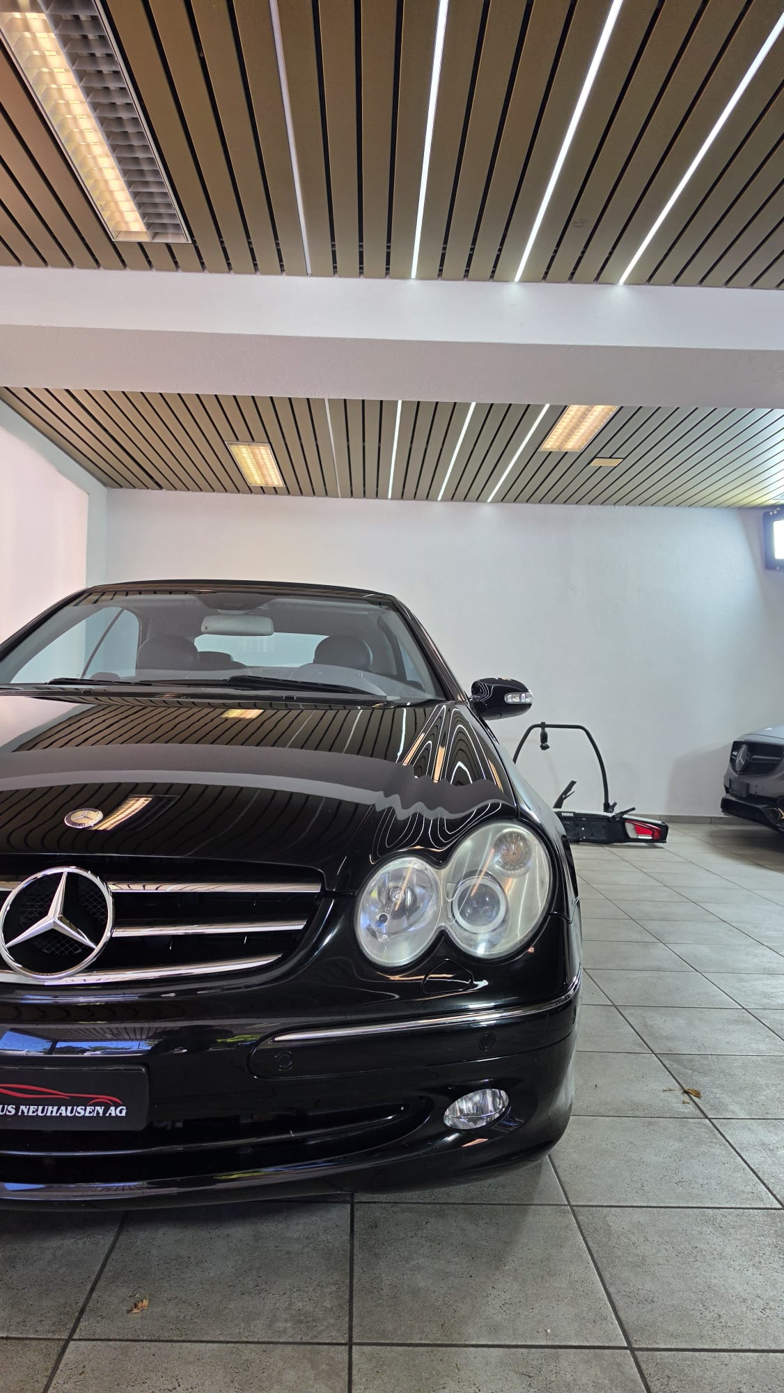 MERCEDES-BENZ CLK 320 Avantgarde Automatic, Schweizer Fahrzeug, MFK im Mai 2026 gemacht, Getriebe wurde erneuert knapp 1000km alt. AHK-showroom-element-3
