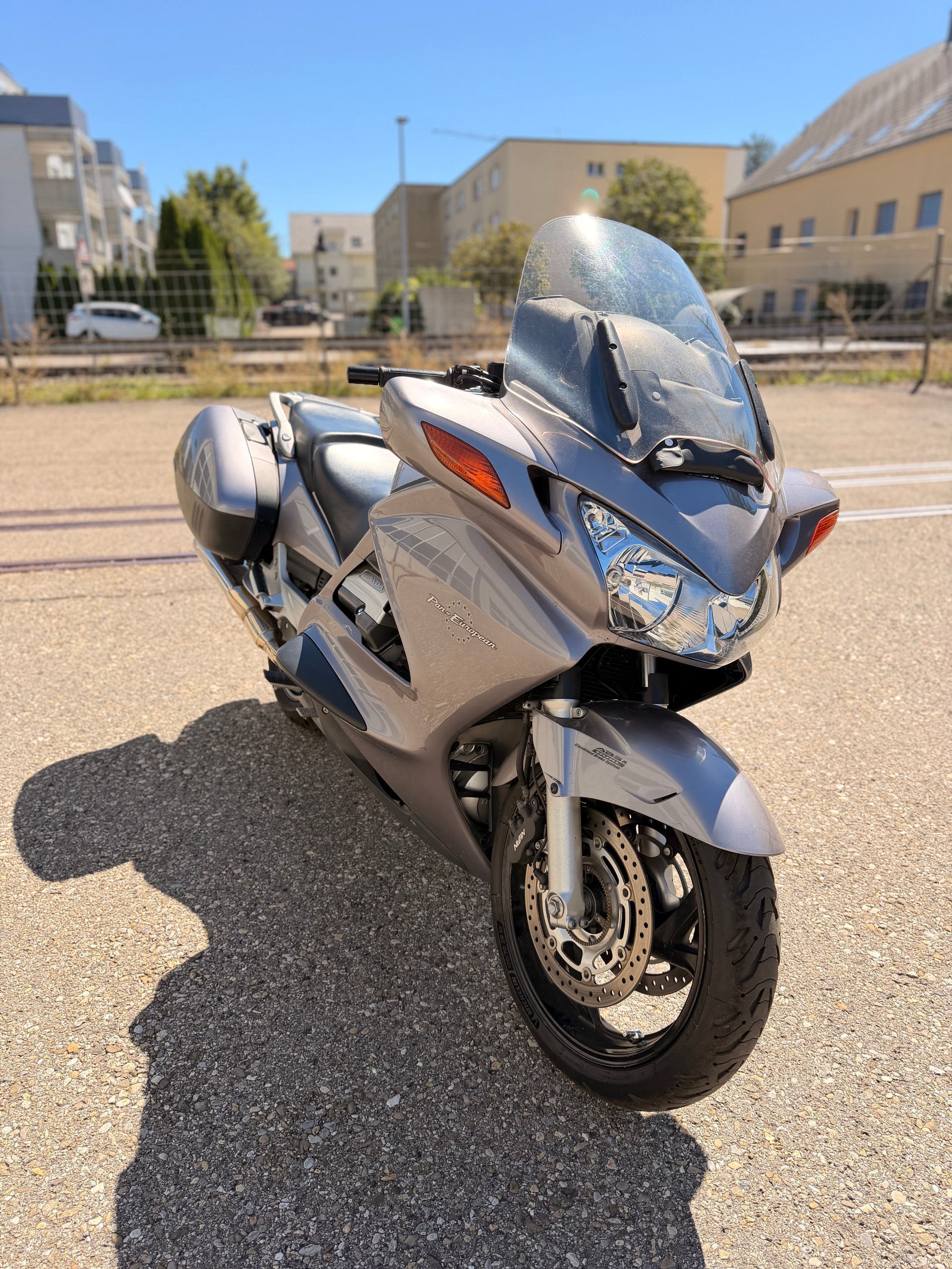 HONDA ST 1300 ABS Pan-European-image-2