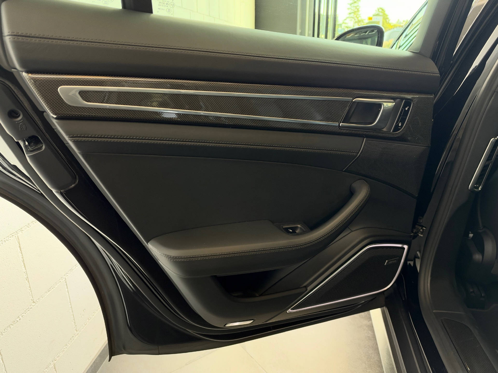 PORSCHE Panamera 4.0 V8 Turbo-image-28