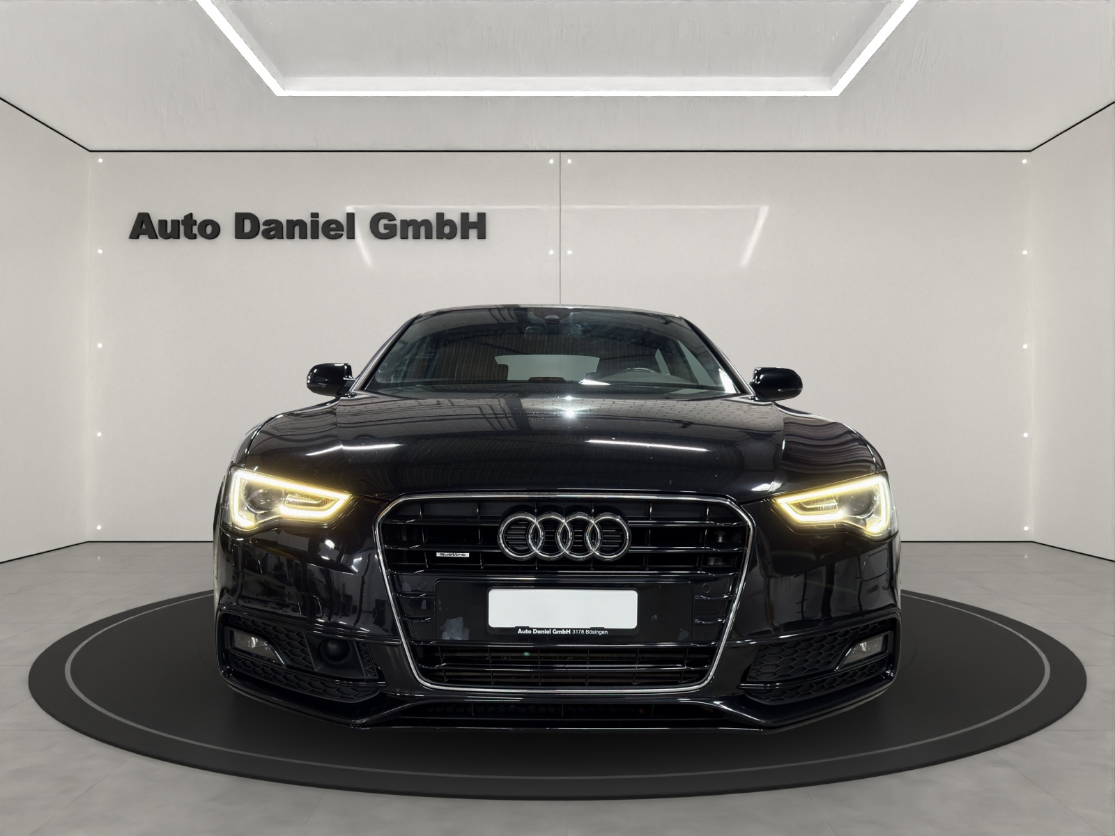 AUDI A5 Sportback 2.0 TDI quattro S-tronic / S-line-showroom-element-2
