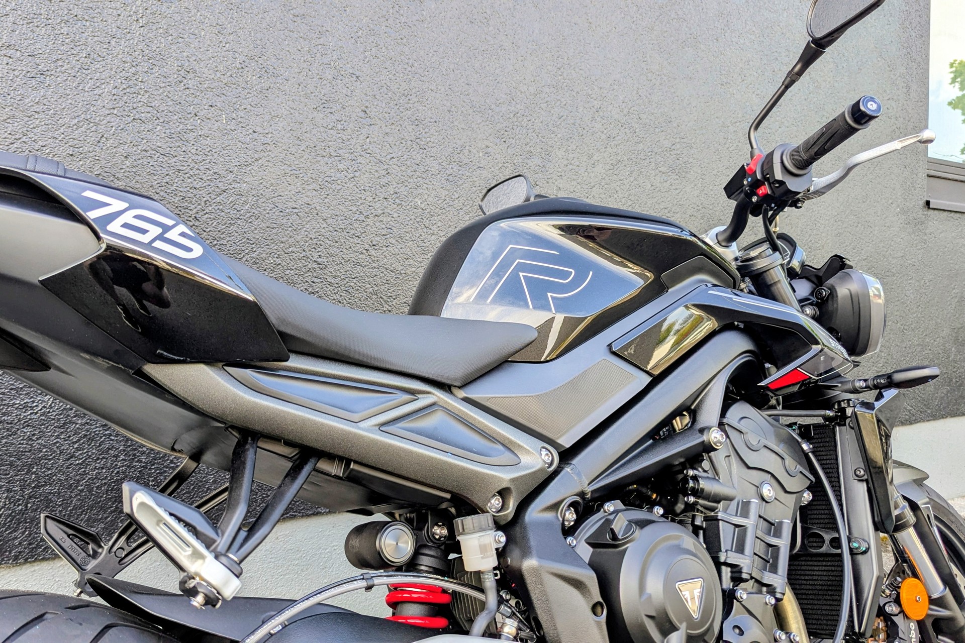 TRIUMPH Street Triple 765 R A2 (35kW)-image-10