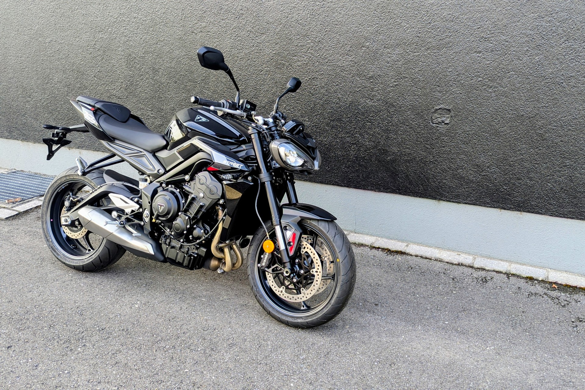 TRIUMPH Street Triple 765 R A2 (35kW)-image-4