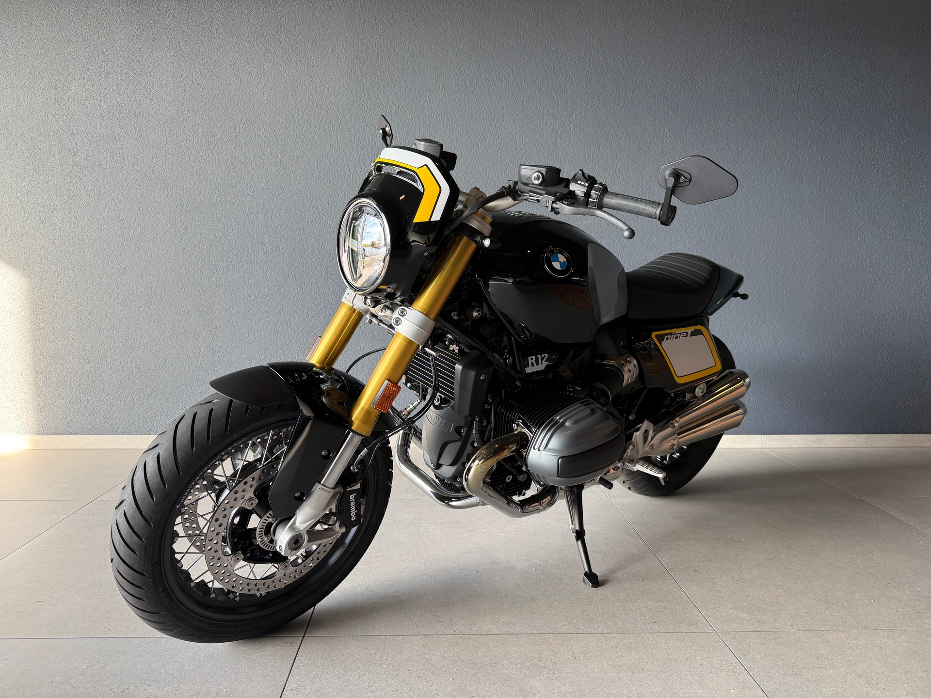 BMW R 12 nine T-image-1