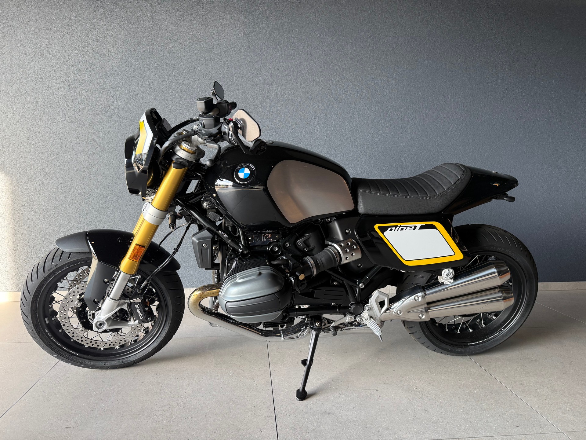 BMW R 12 nine T-image-0