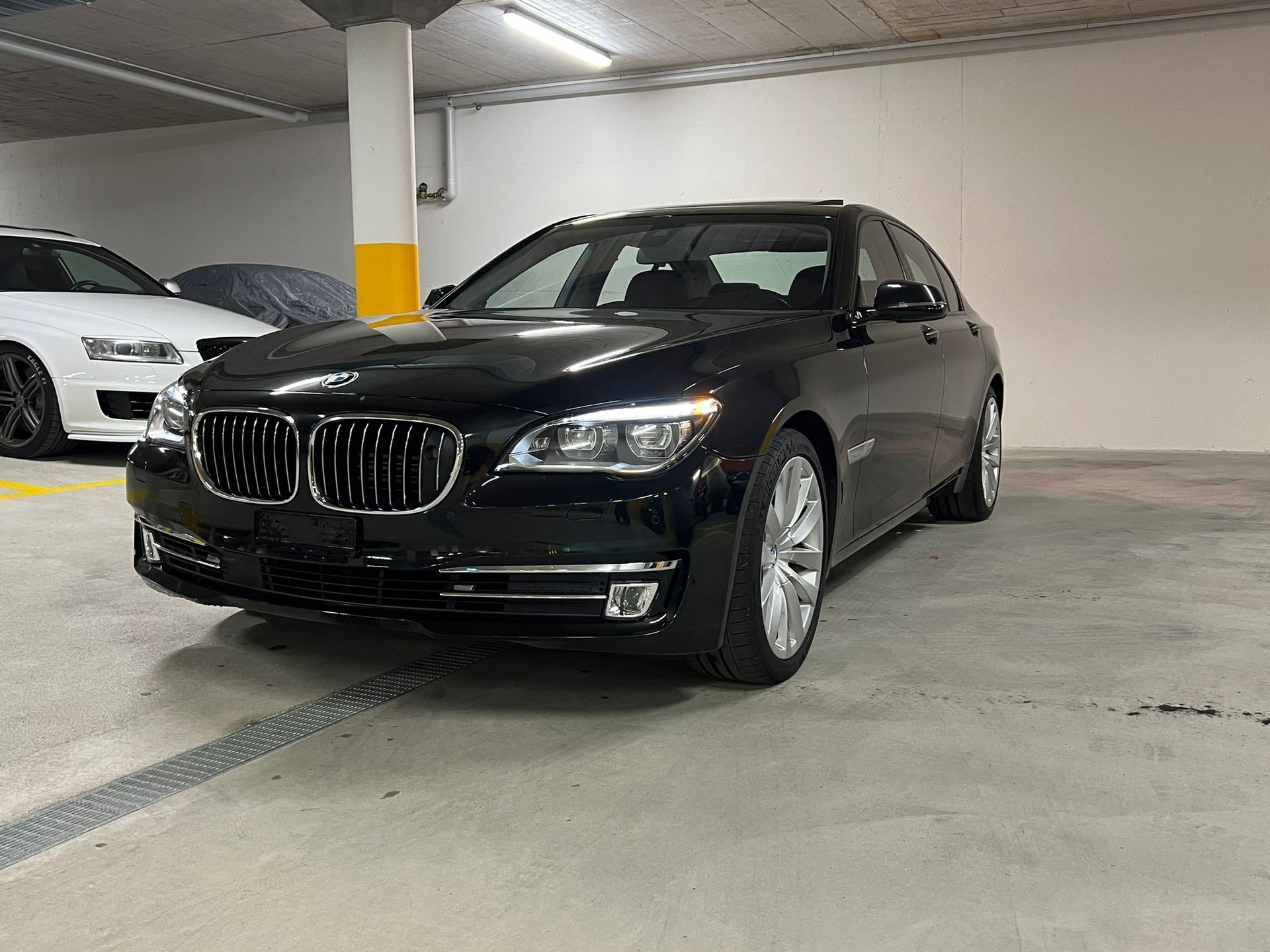 BMW 750i xDrive