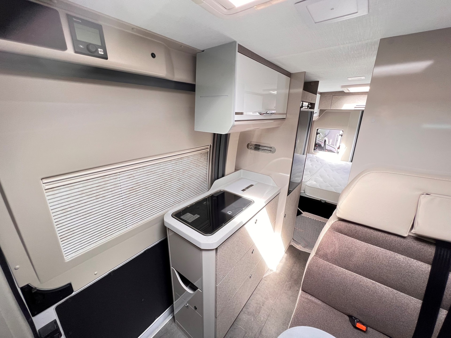 KARMANN Davis 590 Lifestlye-image-8