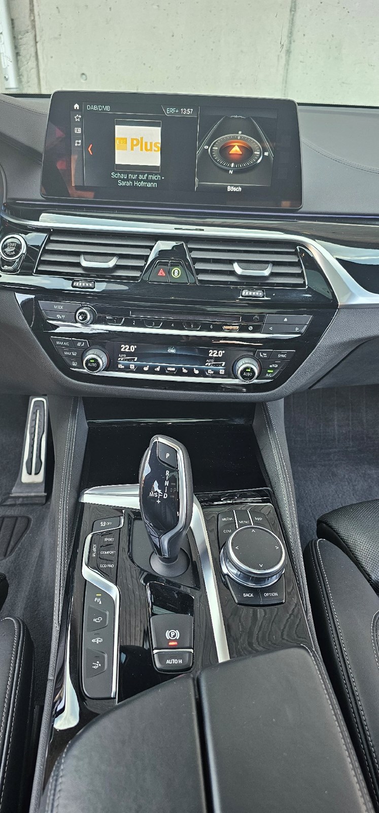 BMW 630d GT xDrive Sport Line Steptronic-image-5