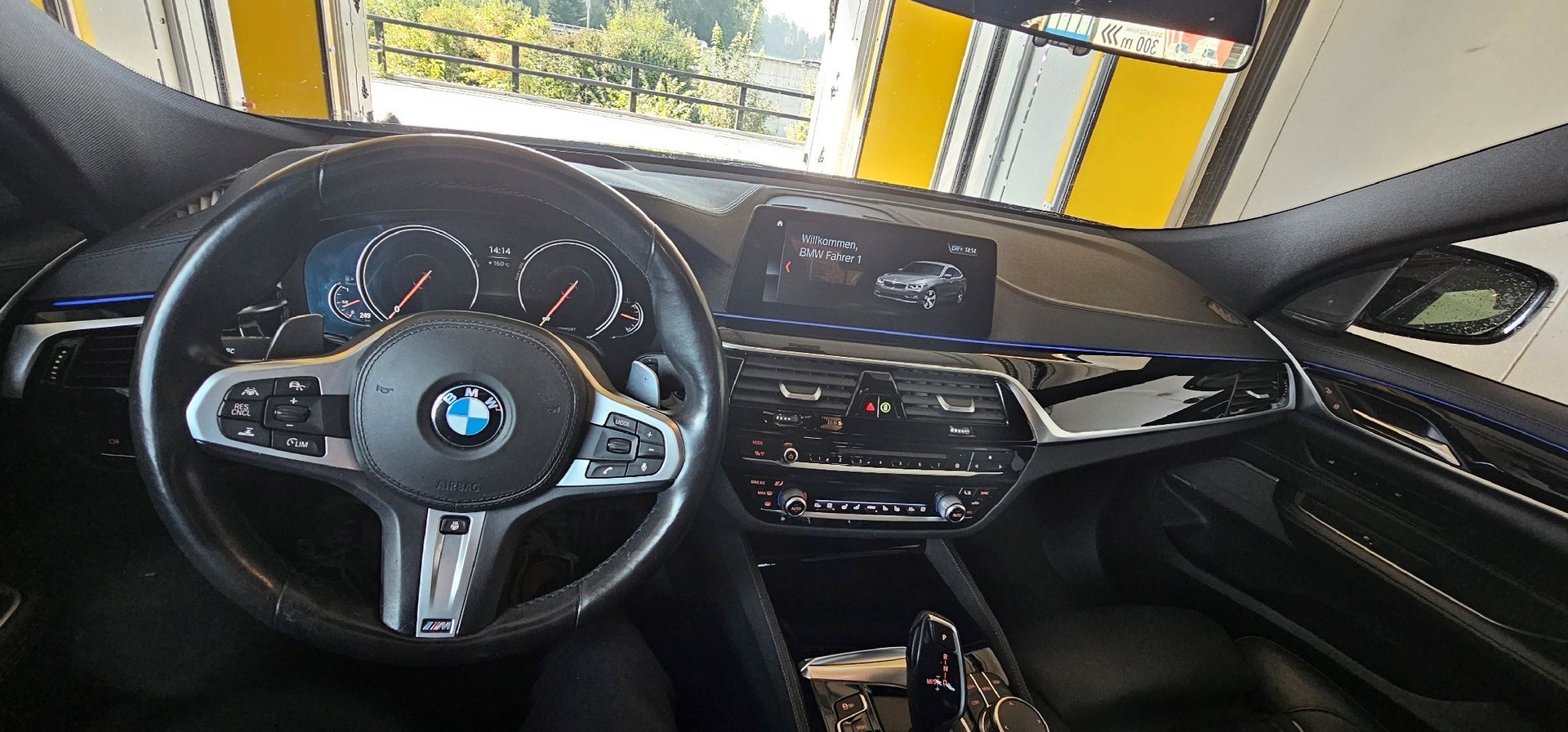 BMW 630d GT xDrive Sport Line Steptronic-image-3