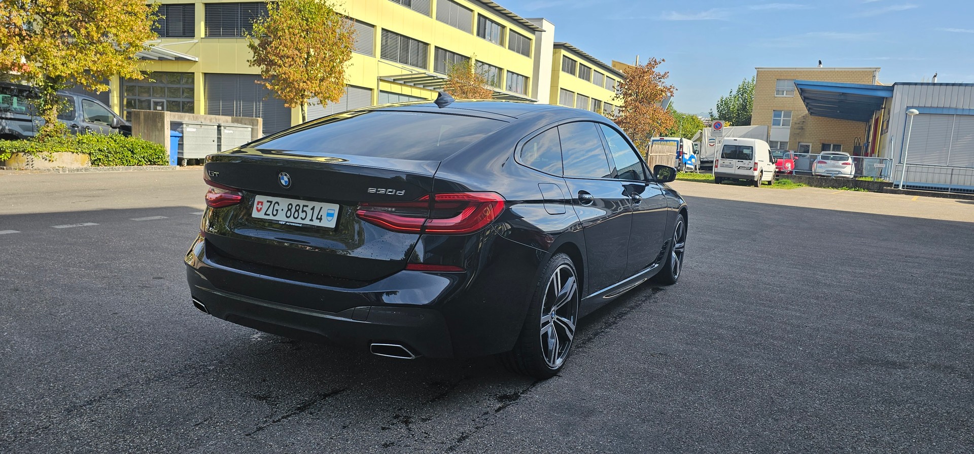 BMW 630d GT xDrive Sport Line Steptronic-image-4