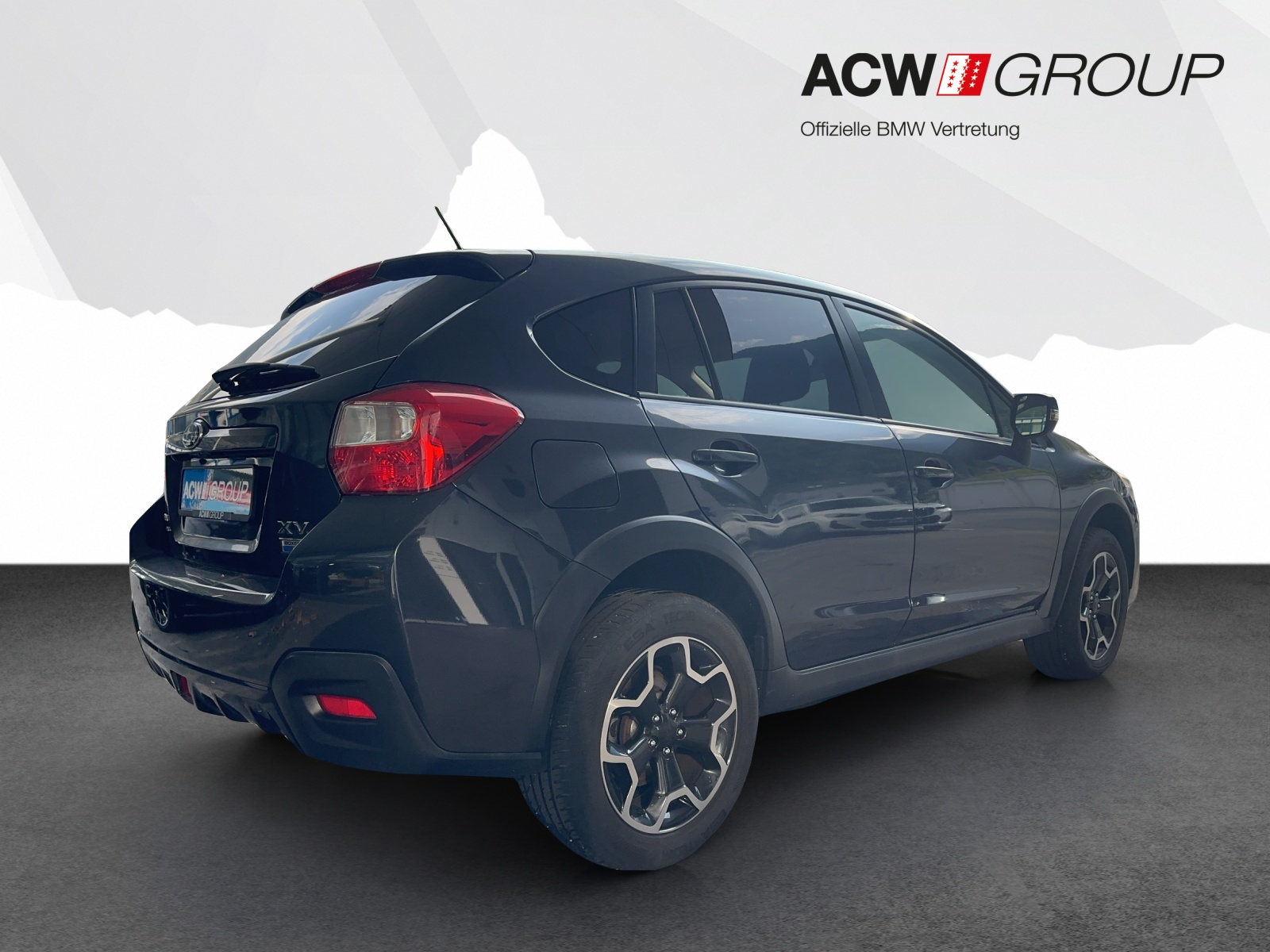 SUBARU XV 2.0 D Swiss Two-showroom-element-3