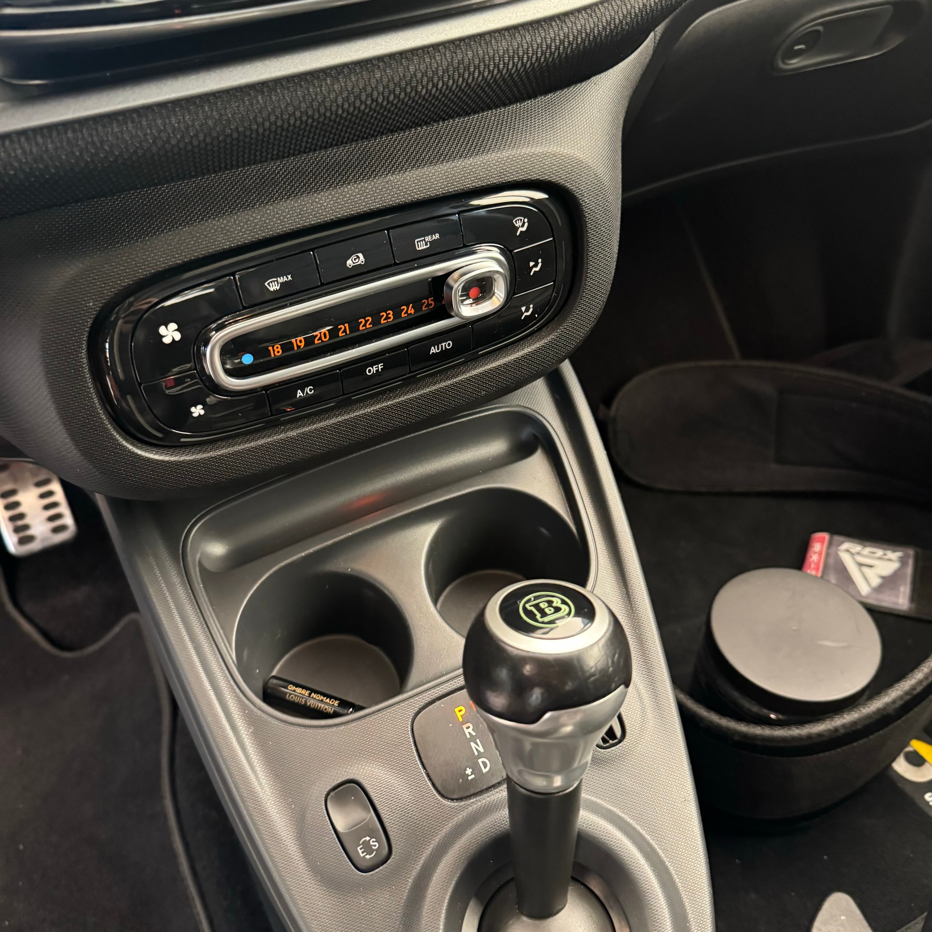 SMART fortwo Brabus Edition twinmatic-image-9