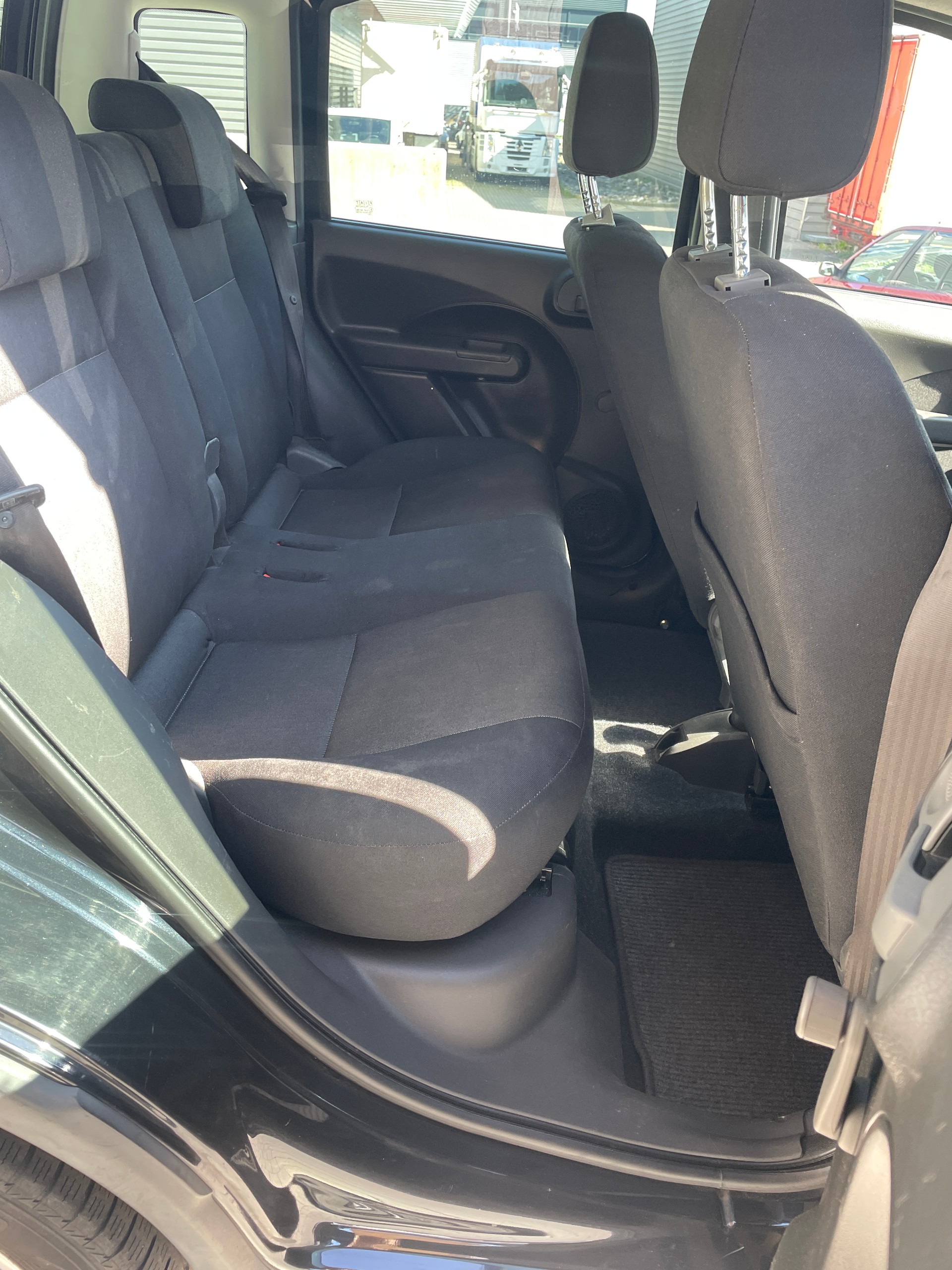 FIAT Panda 1.3 16V JTD Cross 4x4-image-10