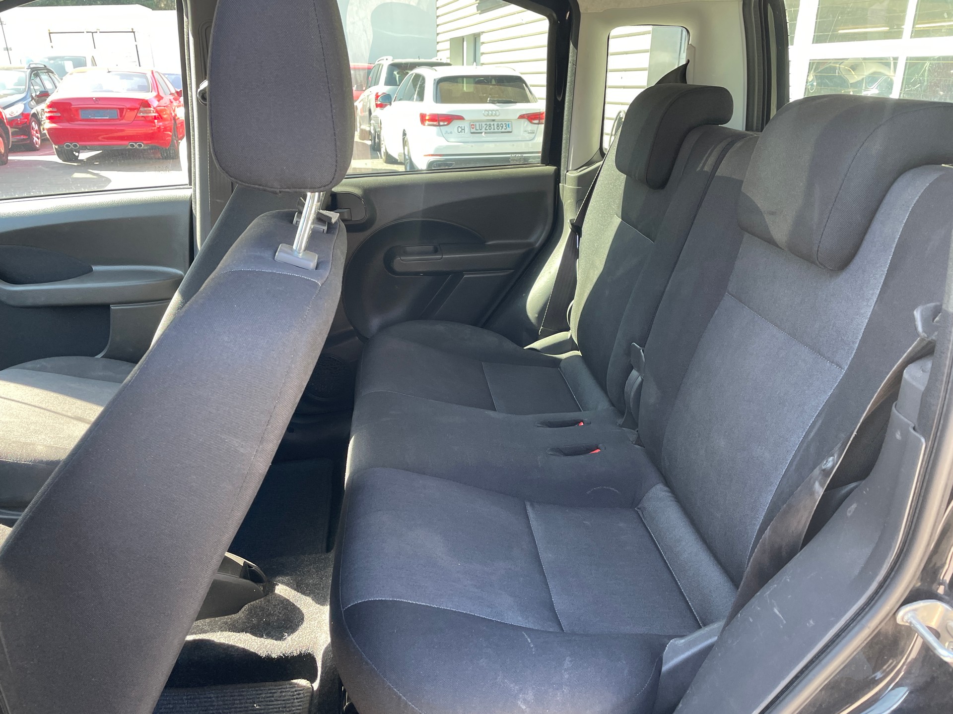 FIAT Panda 1.3 16V JTD Cross 4x4-image-9