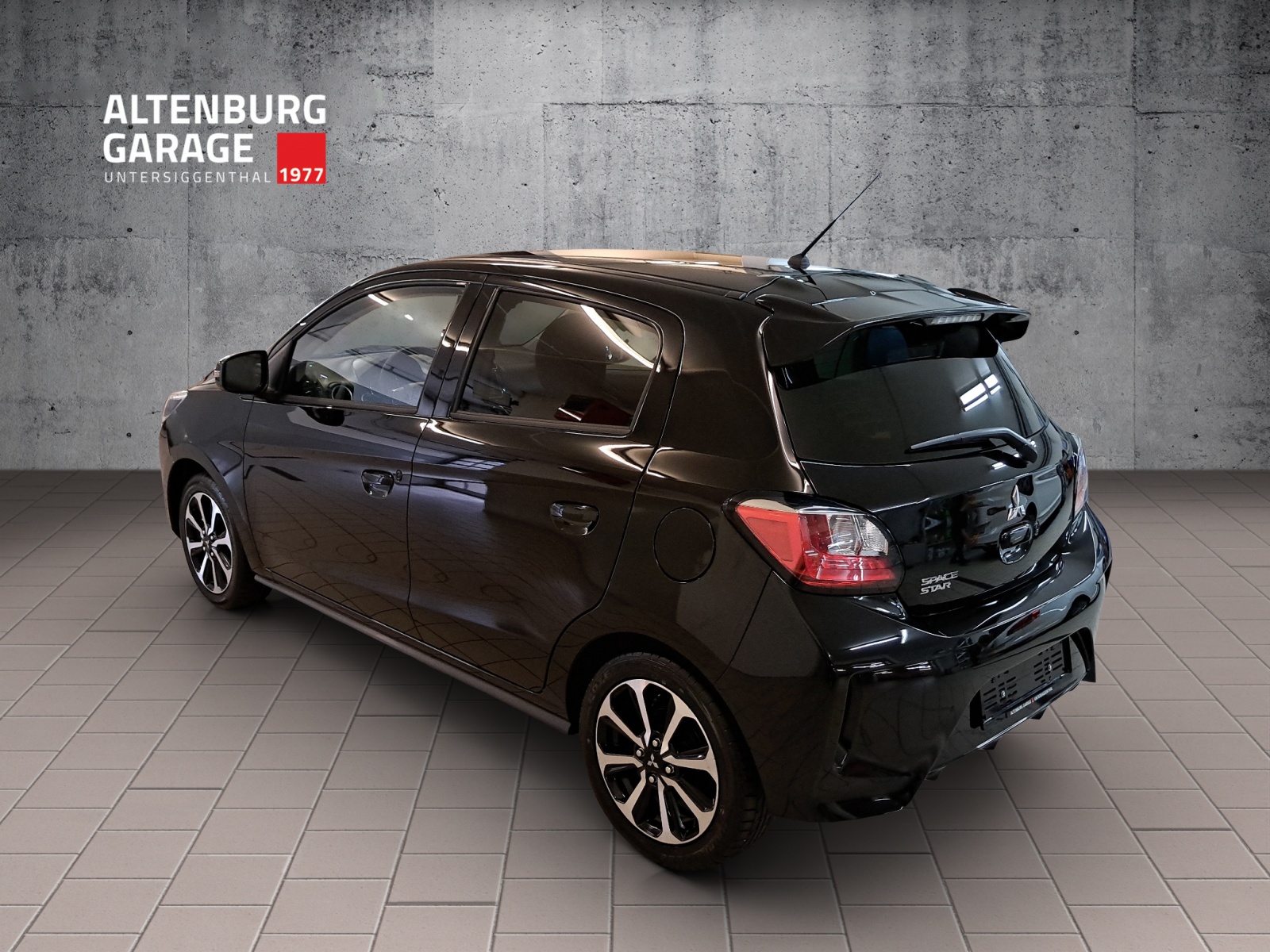 MITSUBISHI Space Star 1.2 MIVEC Intense+ CVT-showroom-element-2