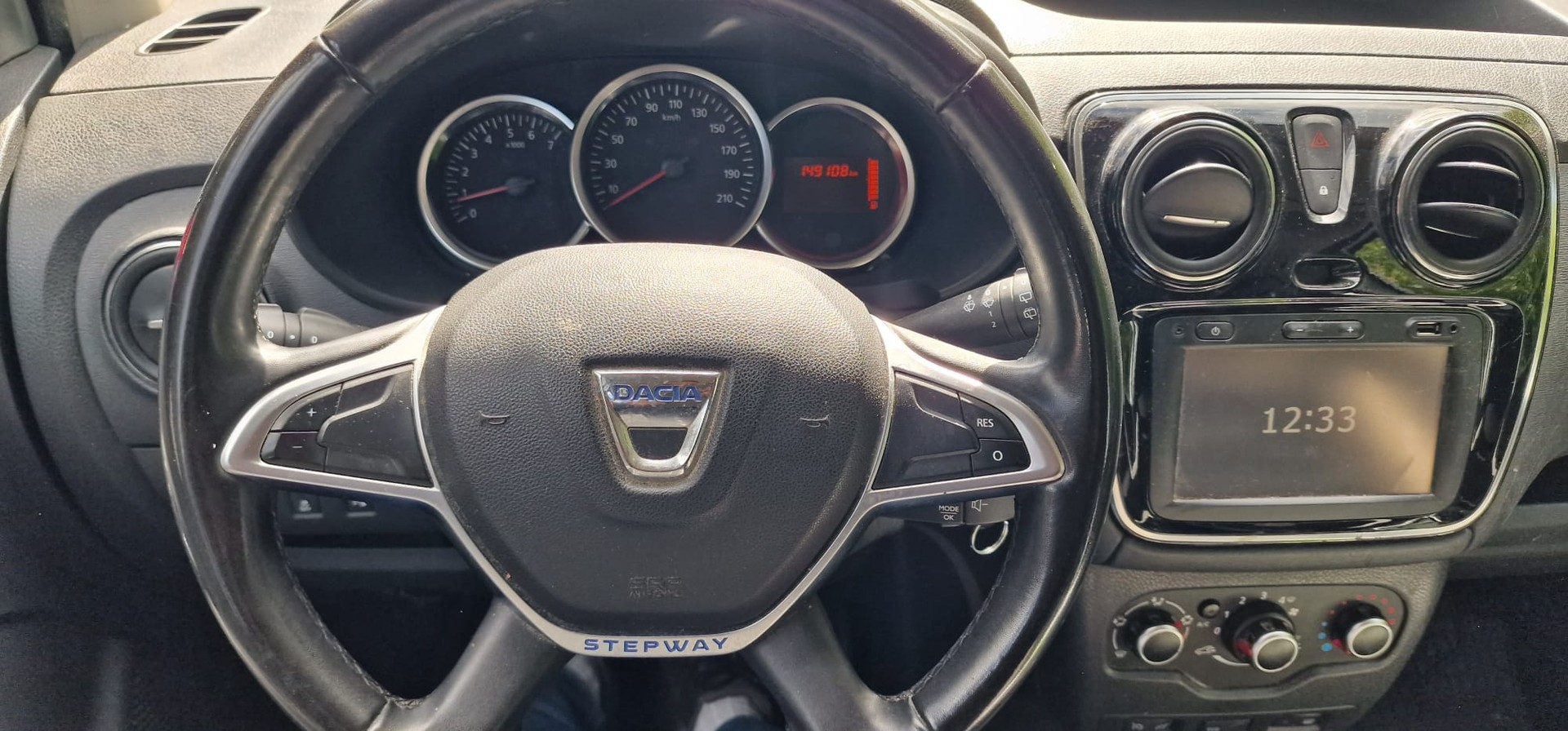 DACIA Dokker 1.2 T Stepway-image-10