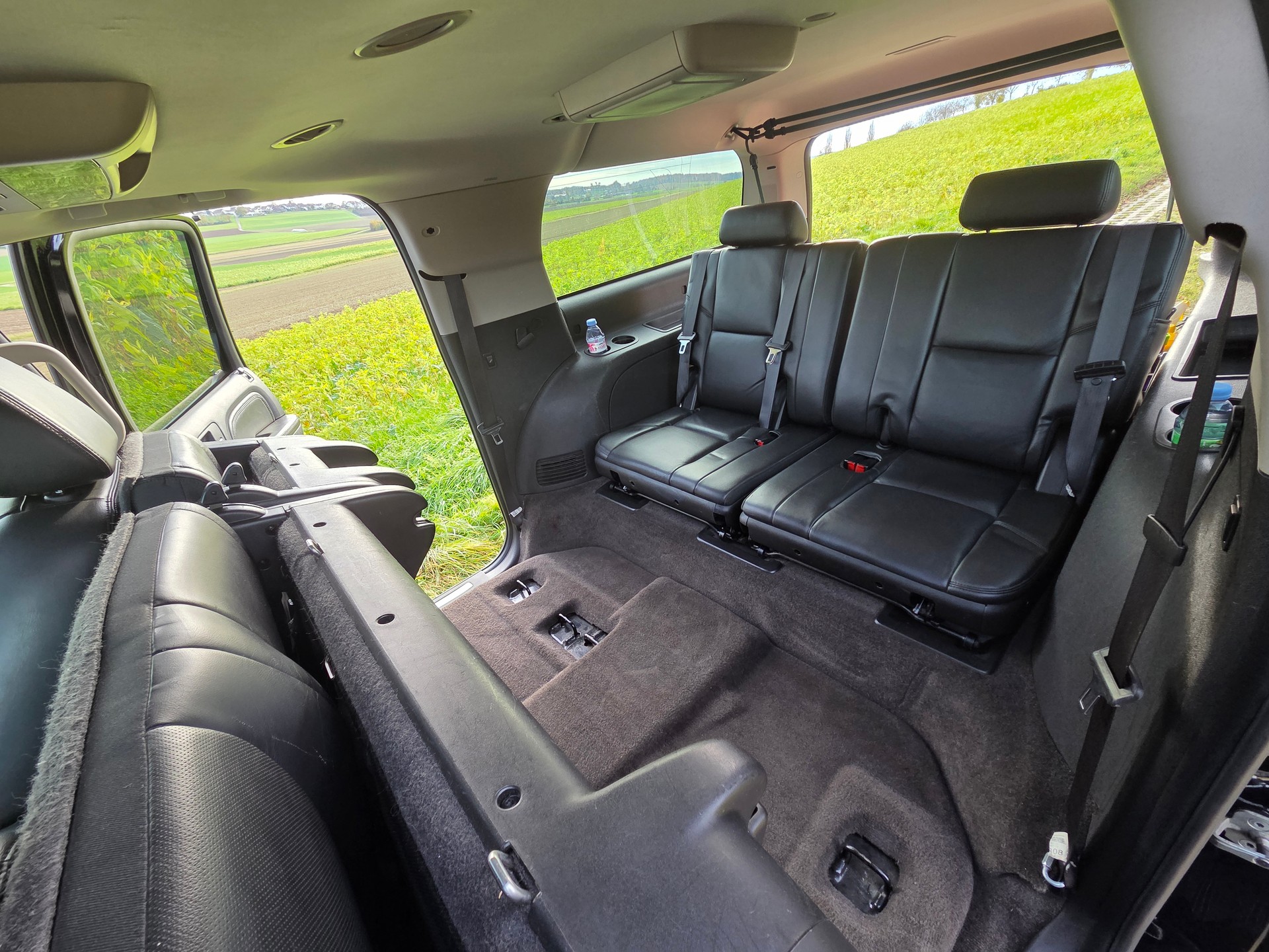 CADILLAC ESV Flexfuel (Ethanol E85)-image-14