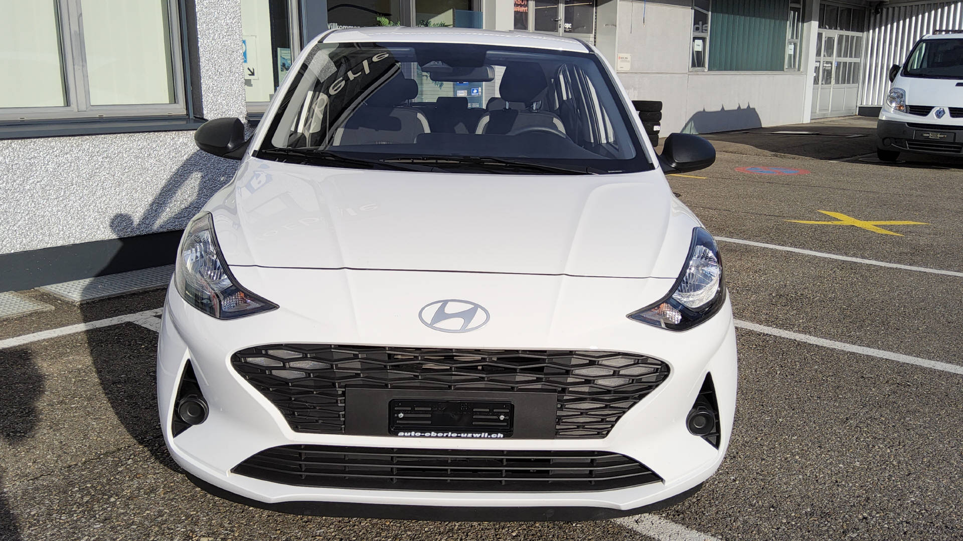 HYUNDAI i10 1.0 Pica Kat F/G 45/30 km/h-image-8