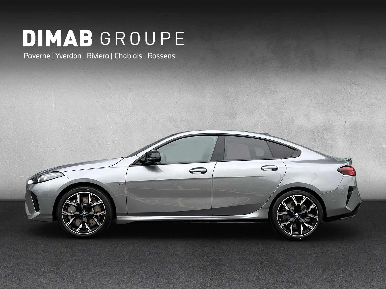 BMW M235 xDrive Gran Coupé M Sport Pro-showroom-element-1