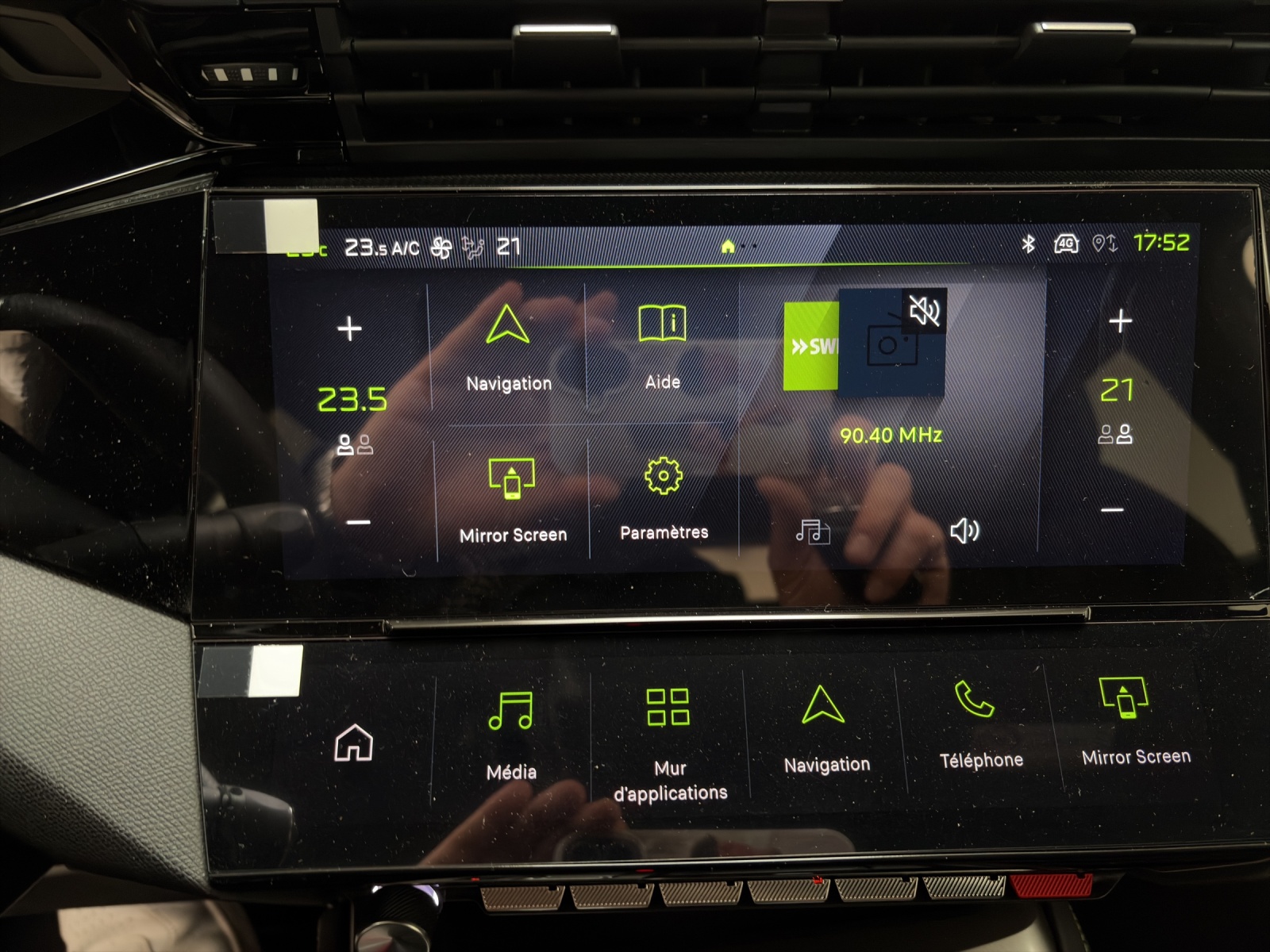 PEUGEOT 308 1.2 Hybrid GT-image-7