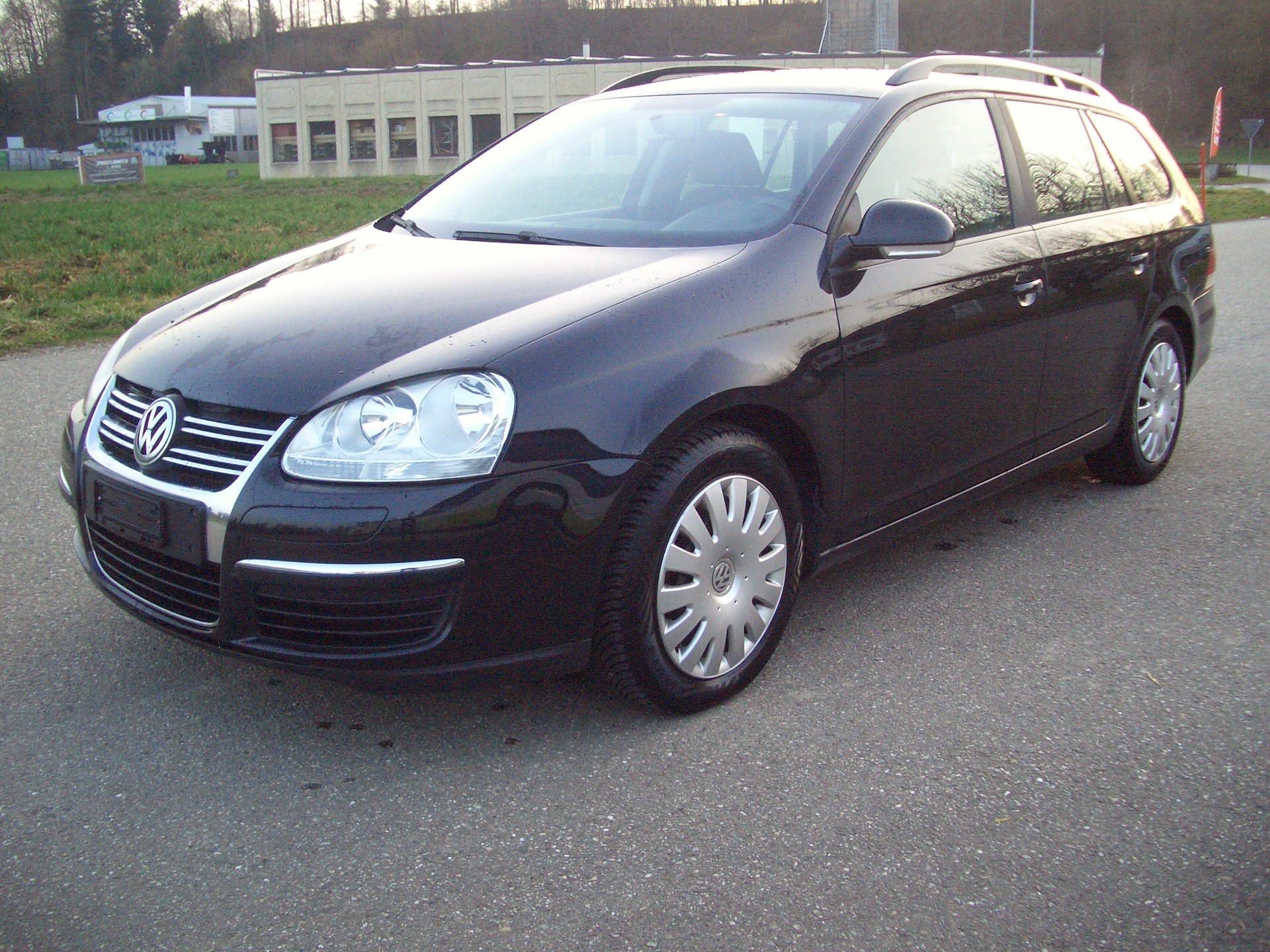 VW Golf Variant 1.4 TSI Trendline-image-2