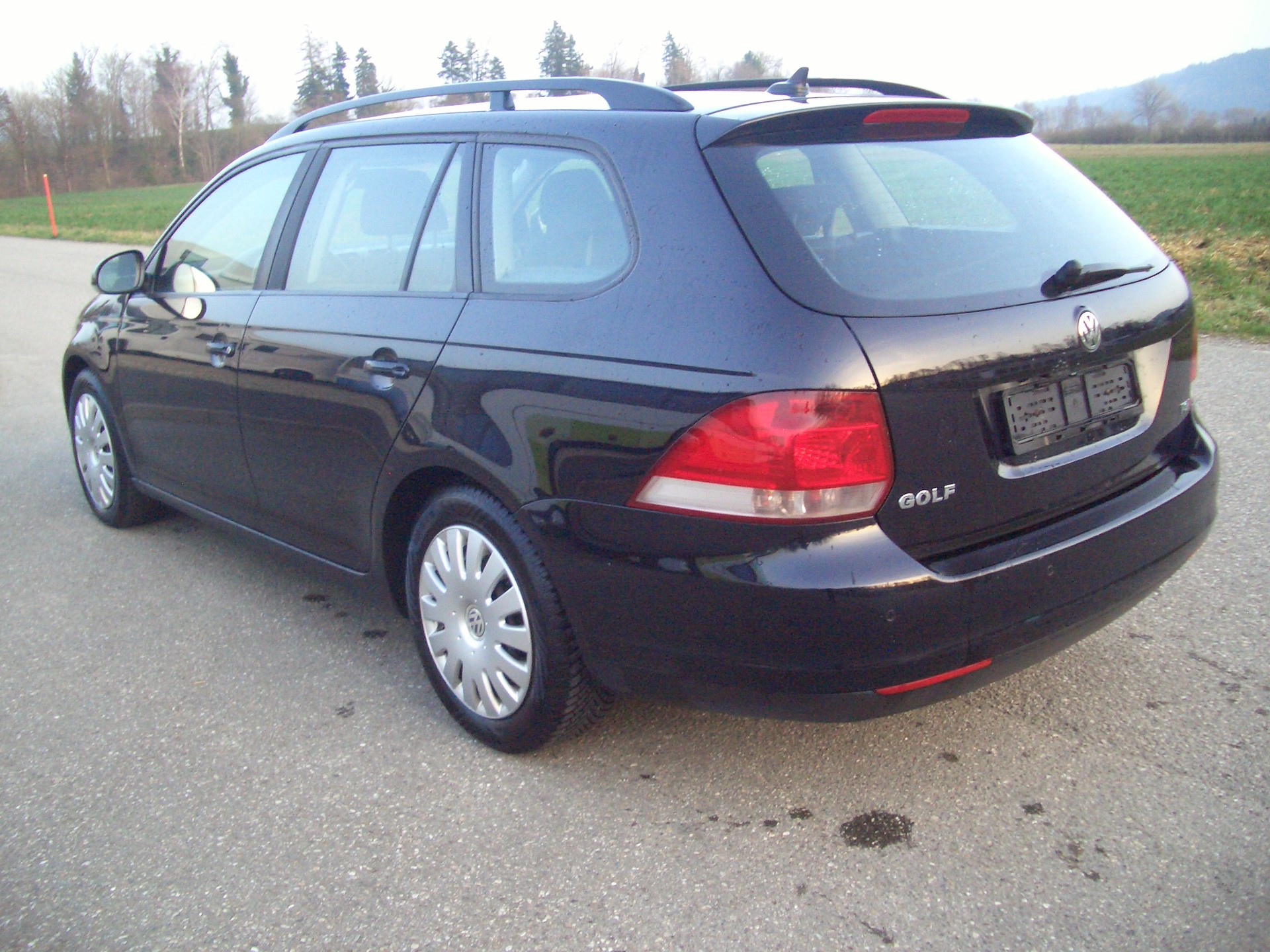 VW Golf Variant 1.4 TSI Trendline-image-3