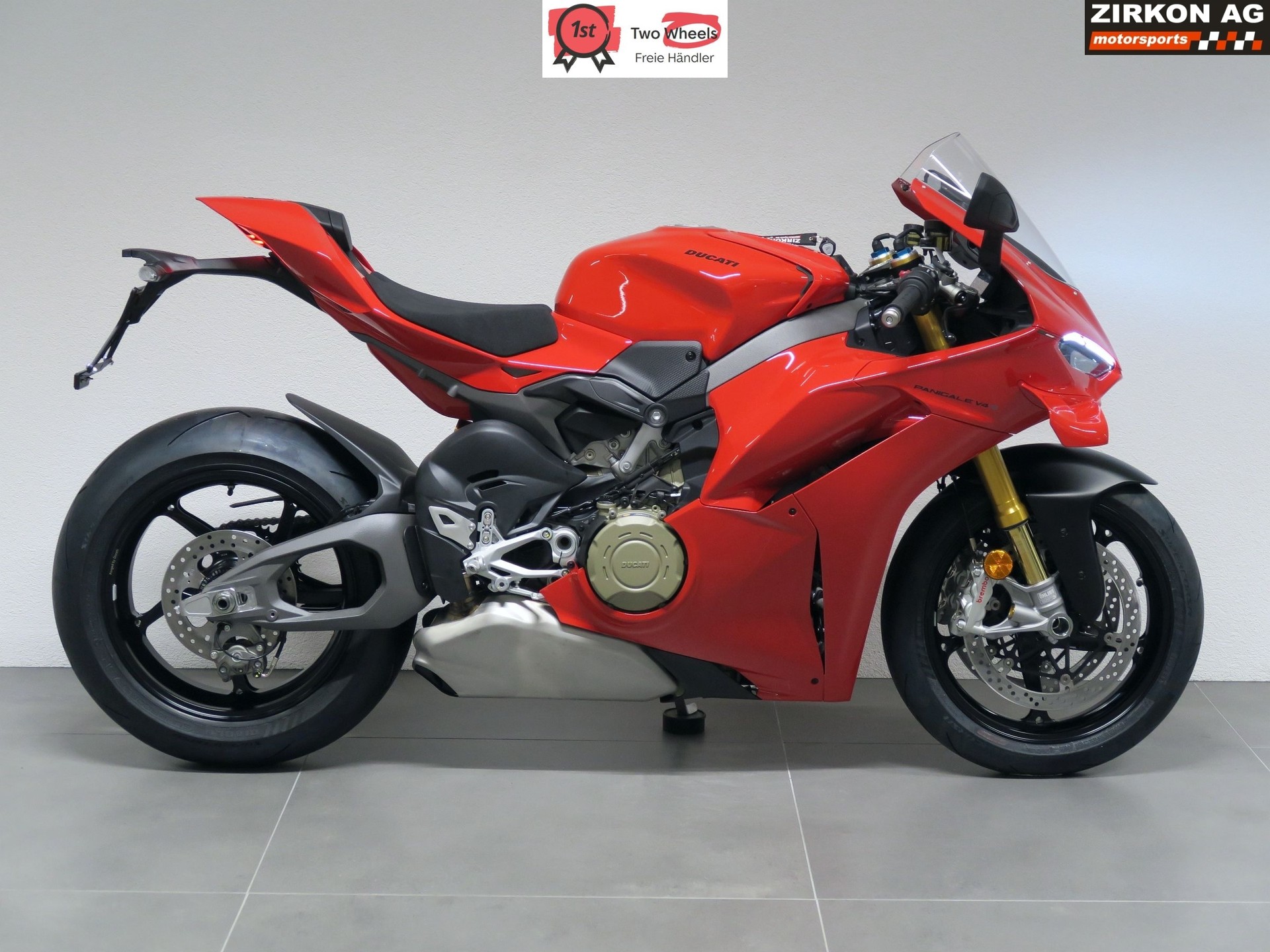 DUCATI Panigale V4 S-image-0