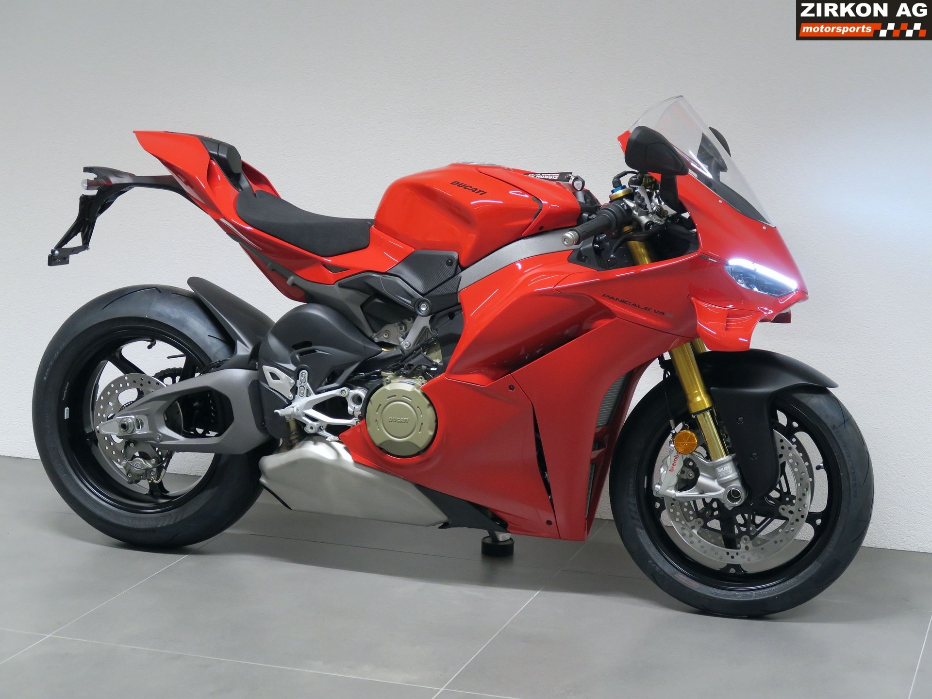 DUCATI Panigale V4 S-image-1