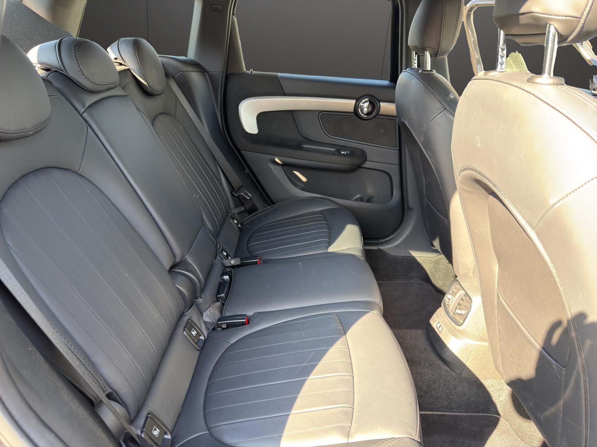 MINI Countryman F60 2.0i Cooper S SAG ALL4-image-16