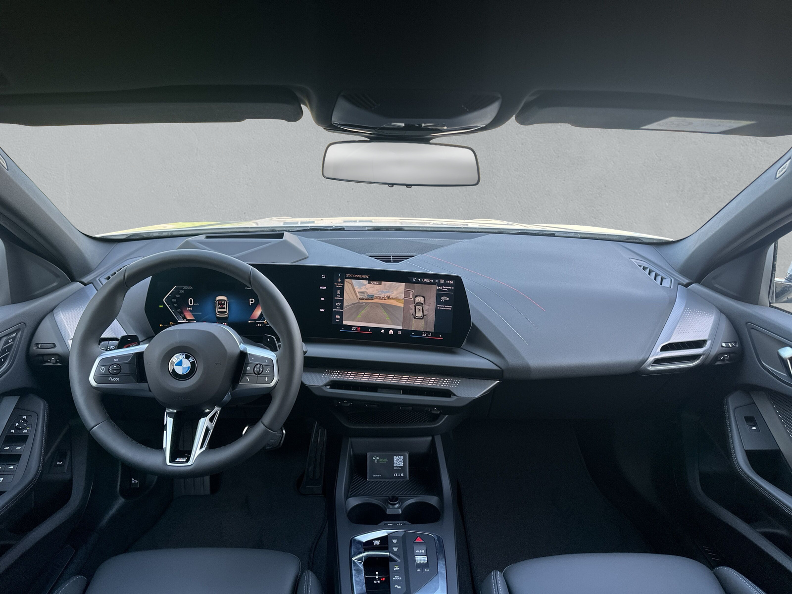 BMW 123 xDrive M Sport Pro Steptronic-image-12