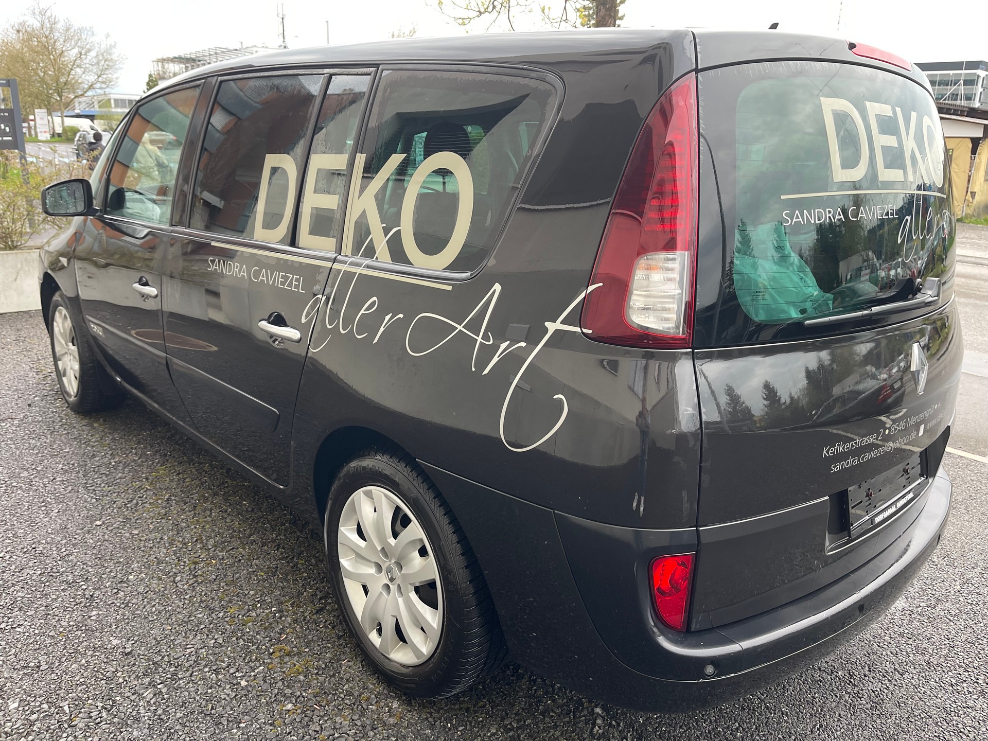 RENAULT Espace 2.0 dCi Swiss Edition Automatic-image-4