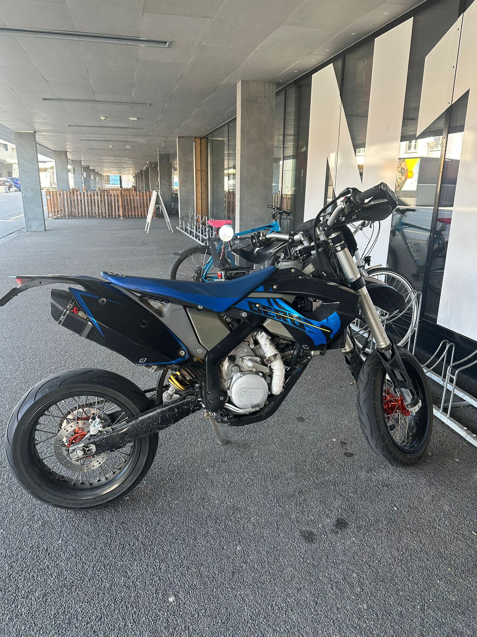 HUSABERG FE 450 Enduro E-Start-image-1