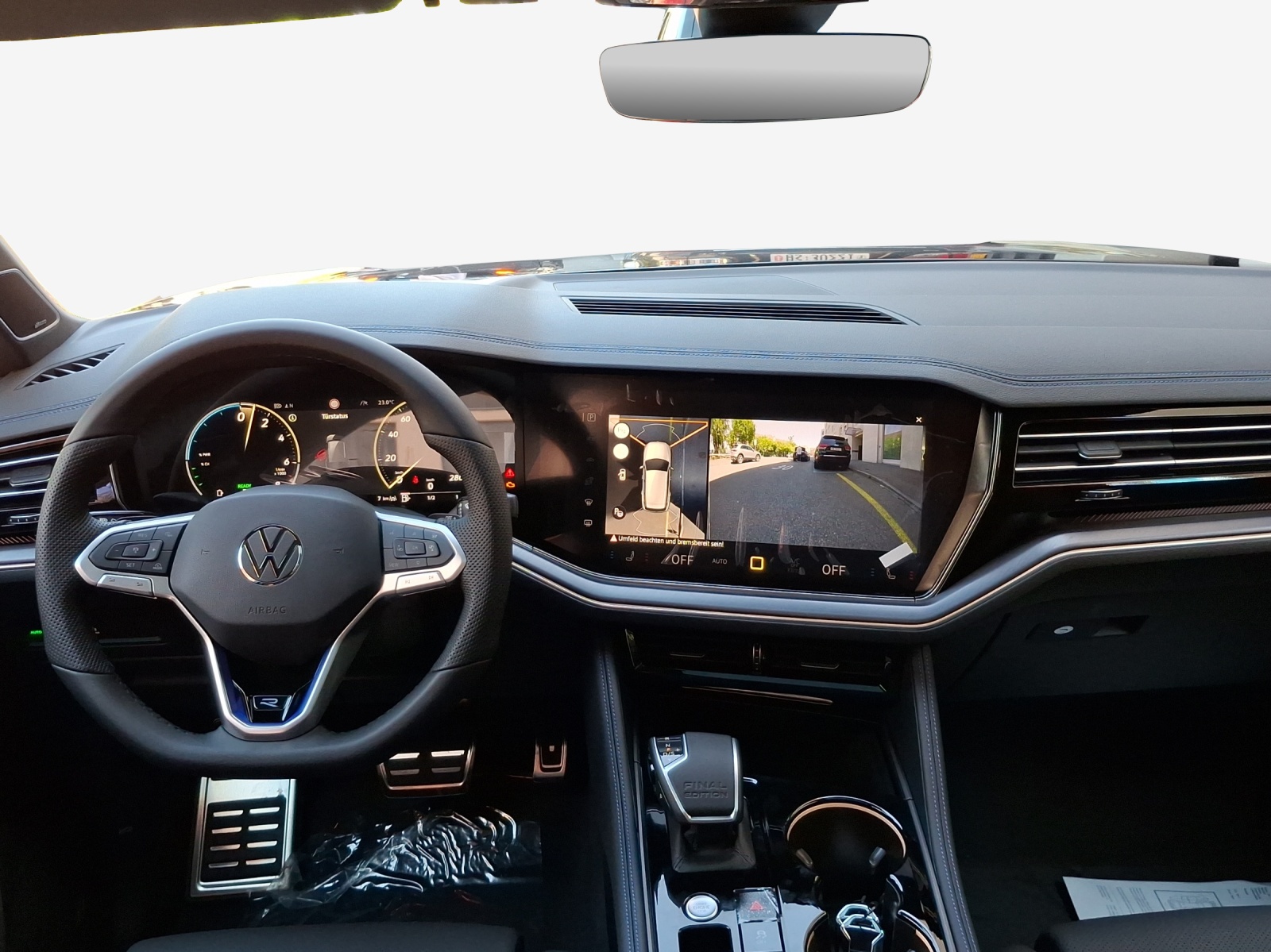 VW Touareg 3.0 TSI eHybrid R Final Edition Tiptronic-image-8