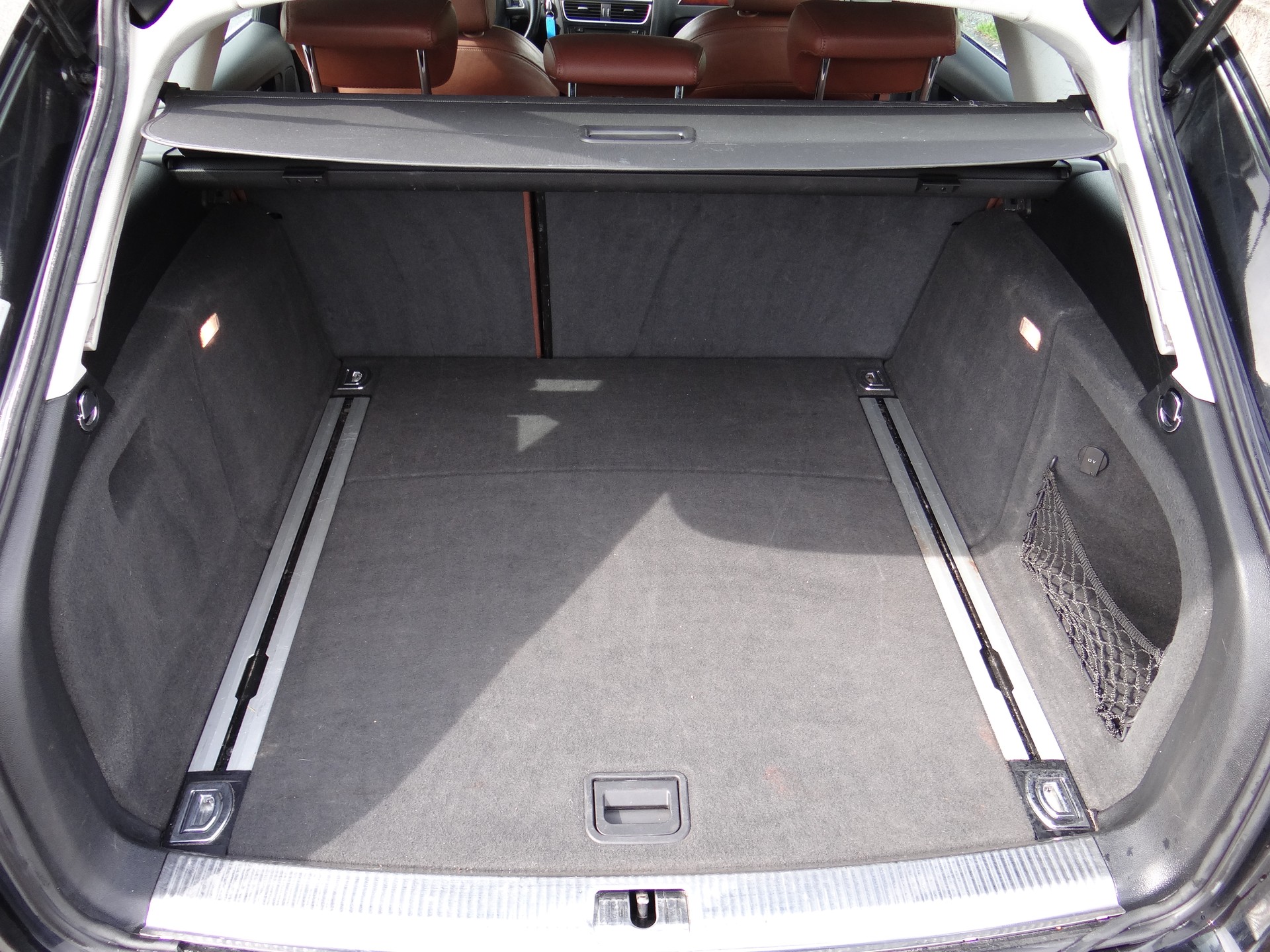 AUDI A4 Avant 2.0 TDI multitronic-image-12