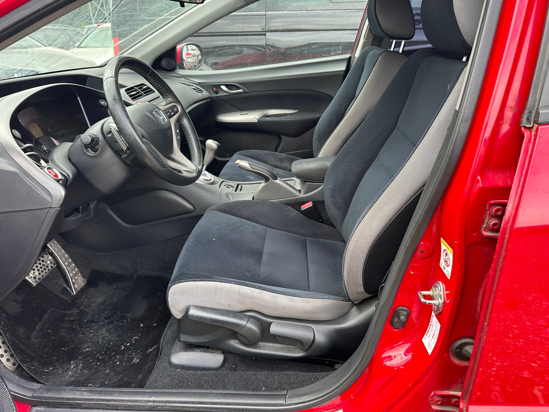 HONDA Civic 1.8i Comfort-image-7