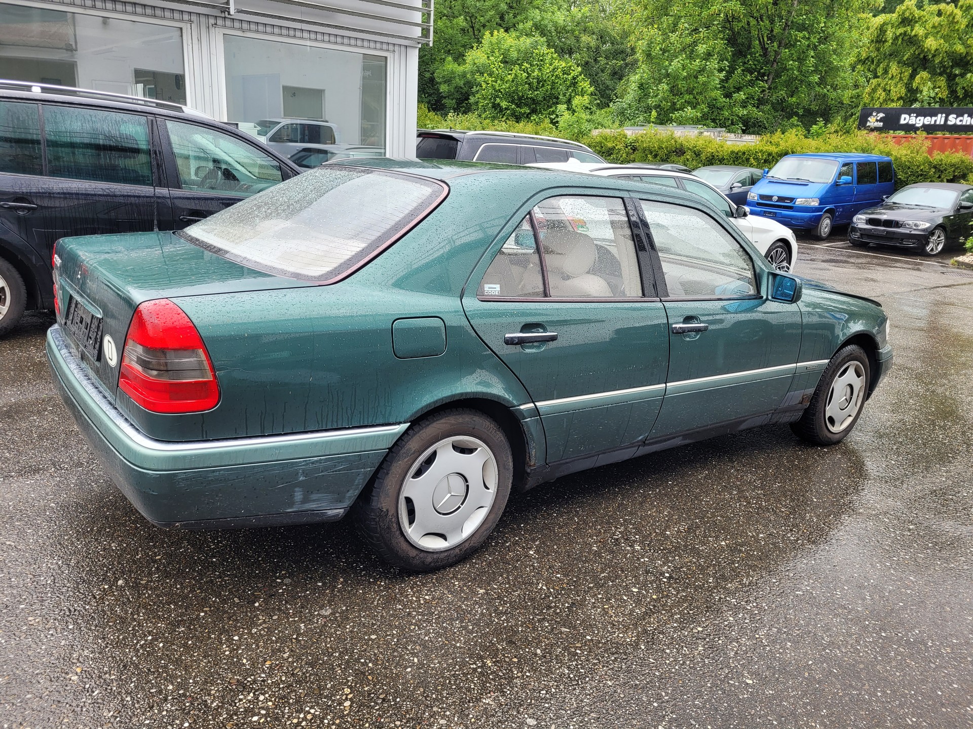 MERCEDES-BENZ C 200 Elégance-image-6